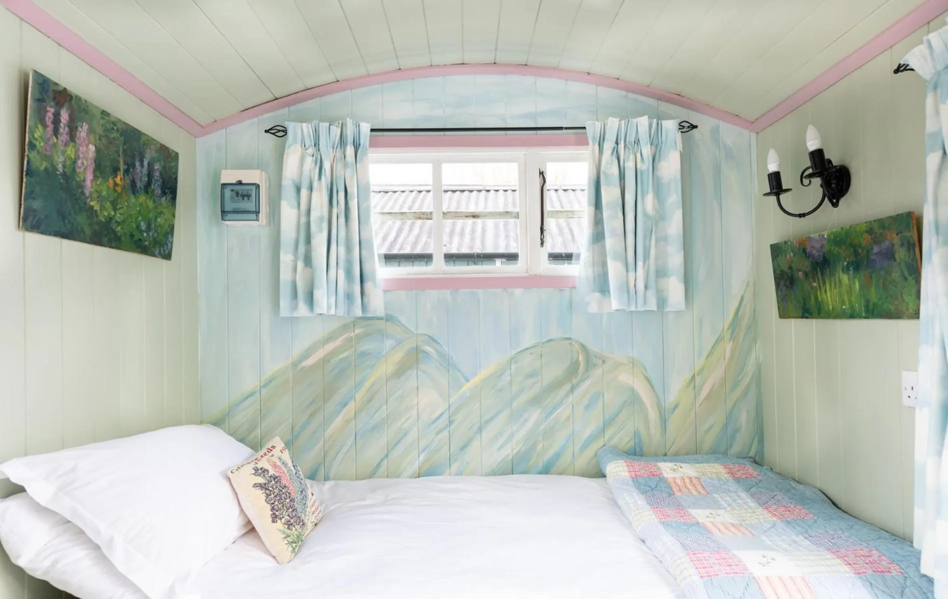 Bed in The Mount B&B