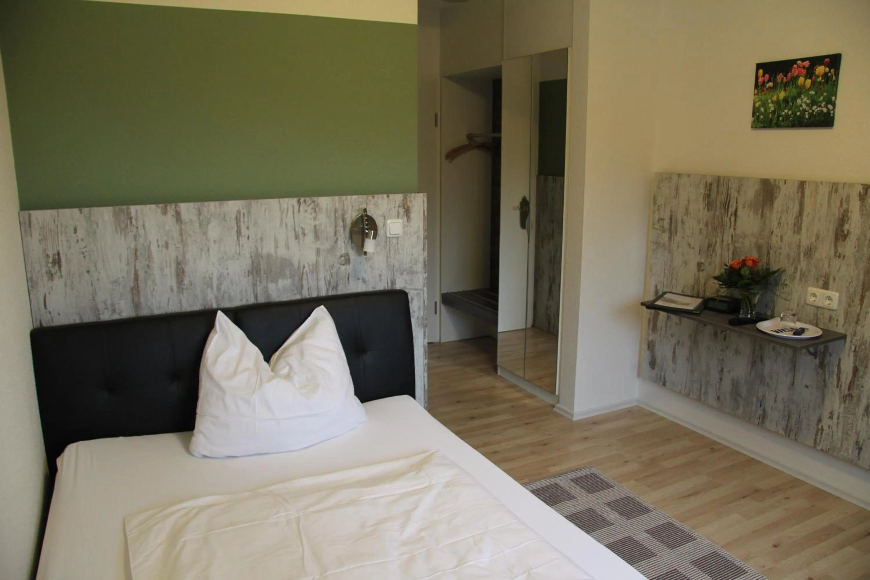 Photo of the whole room, Bed in Meyerhof Heiligenrode