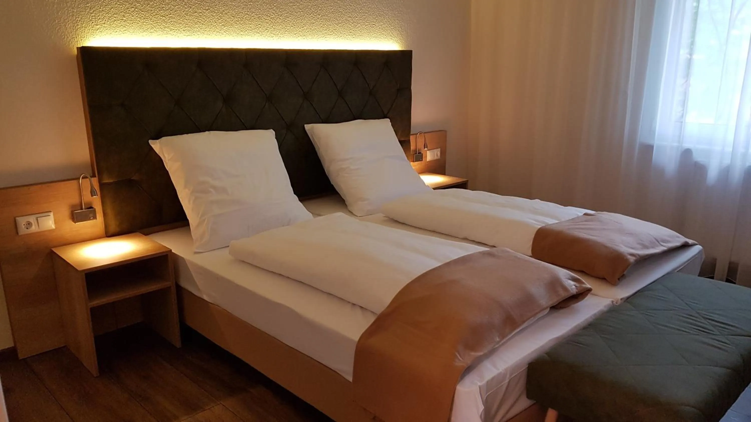 Bed in Kräuterhotel & Restaurant Heidejäger