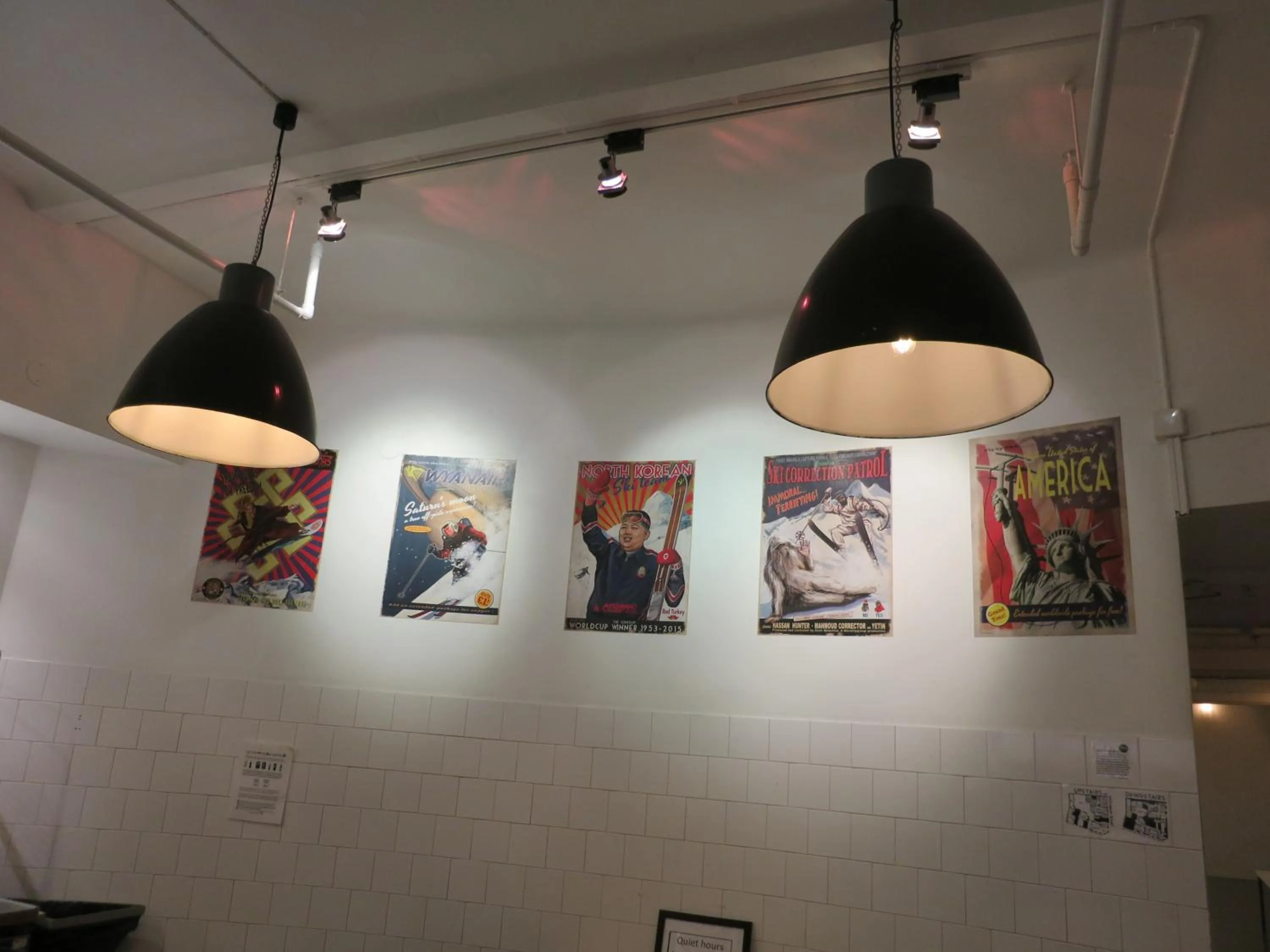 Kitchen or kitchenette in City Backpackers Hostel