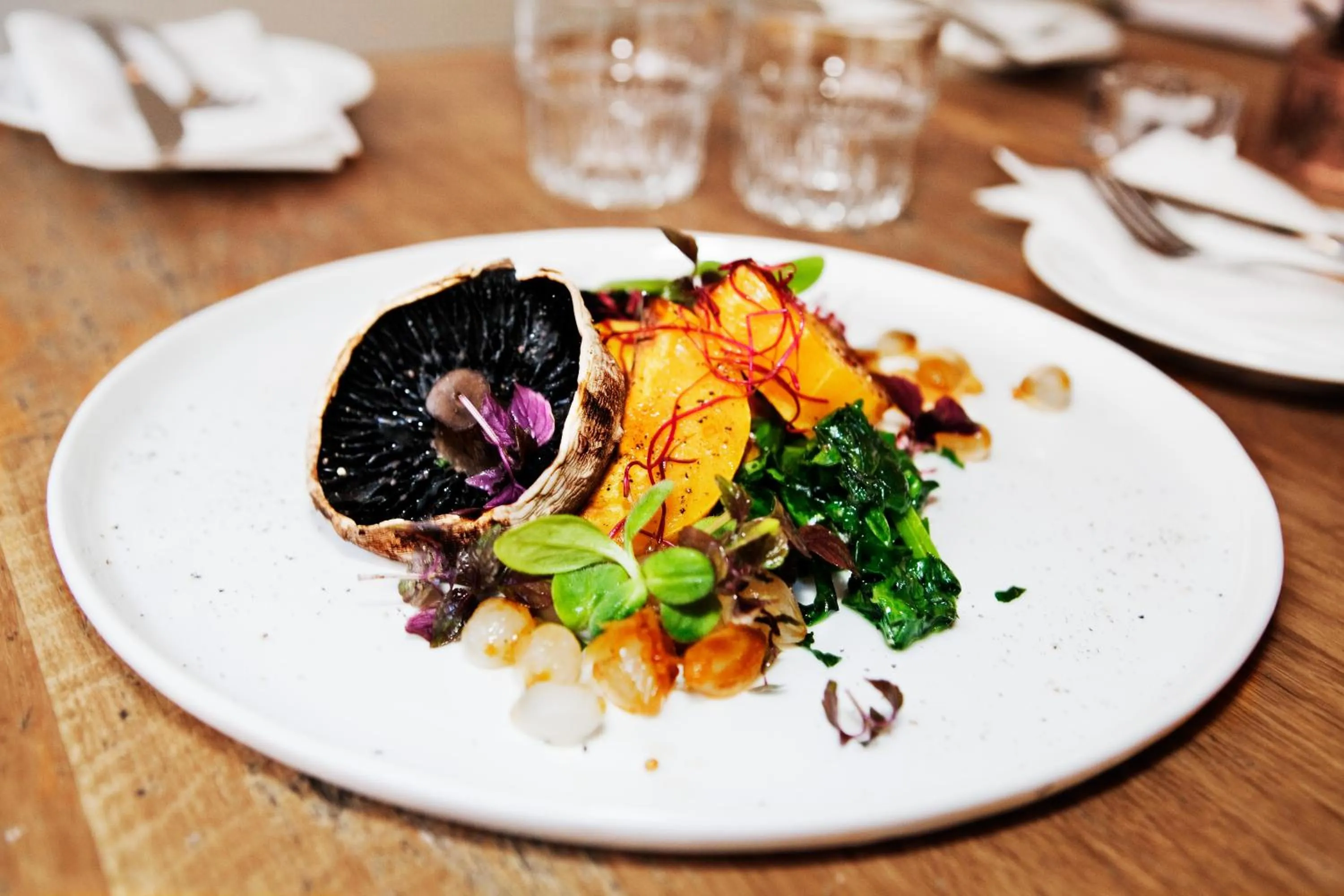 Restaurant/places to eat in City Backpackers Hostel