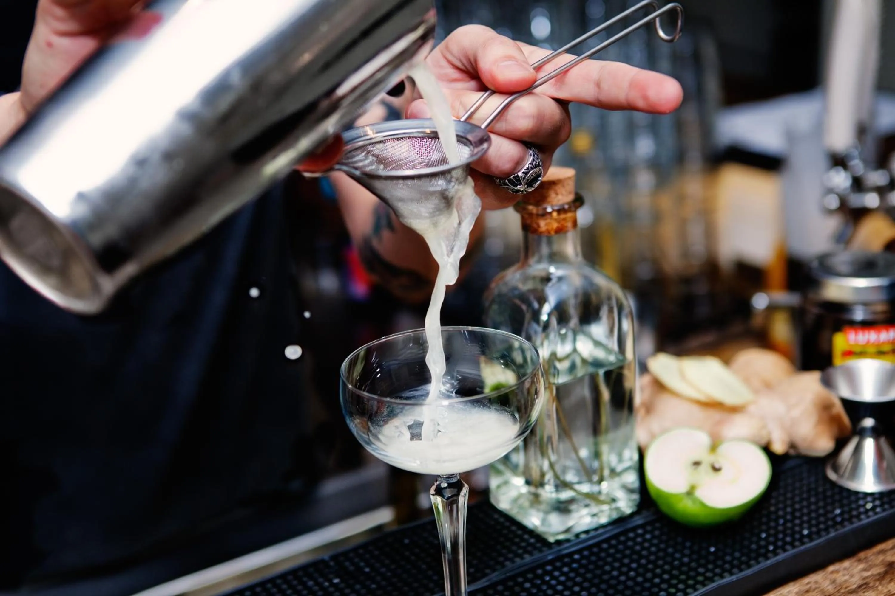 Restaurant/places to eat in City Backpackers Hostel