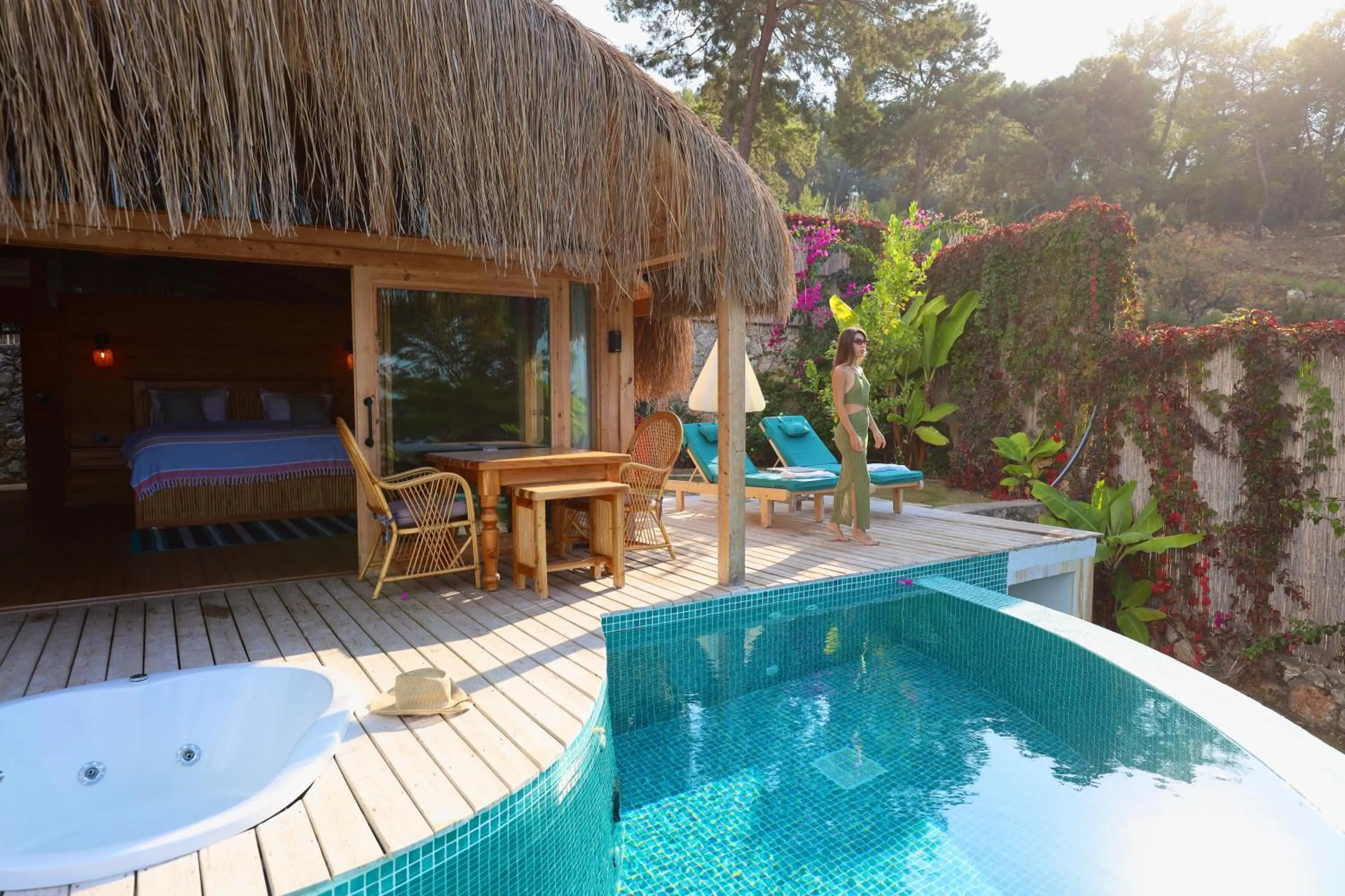 Patio in Seaview Faralya