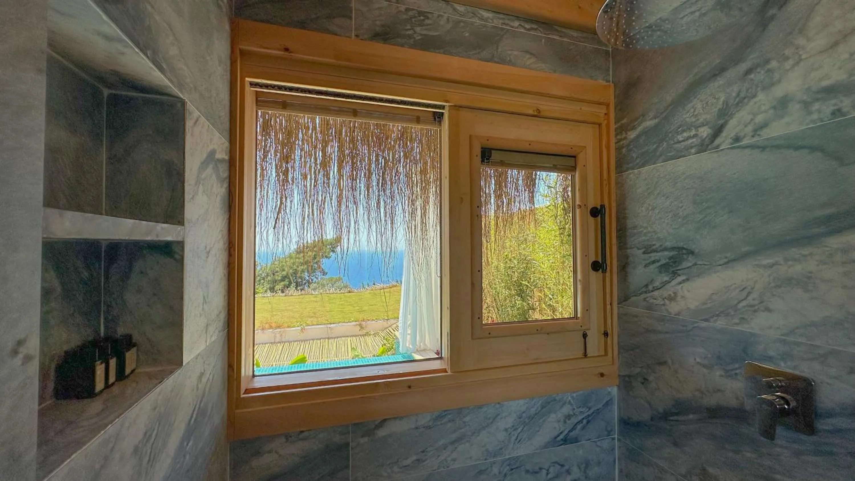 Bathroom in Seaview Faralya