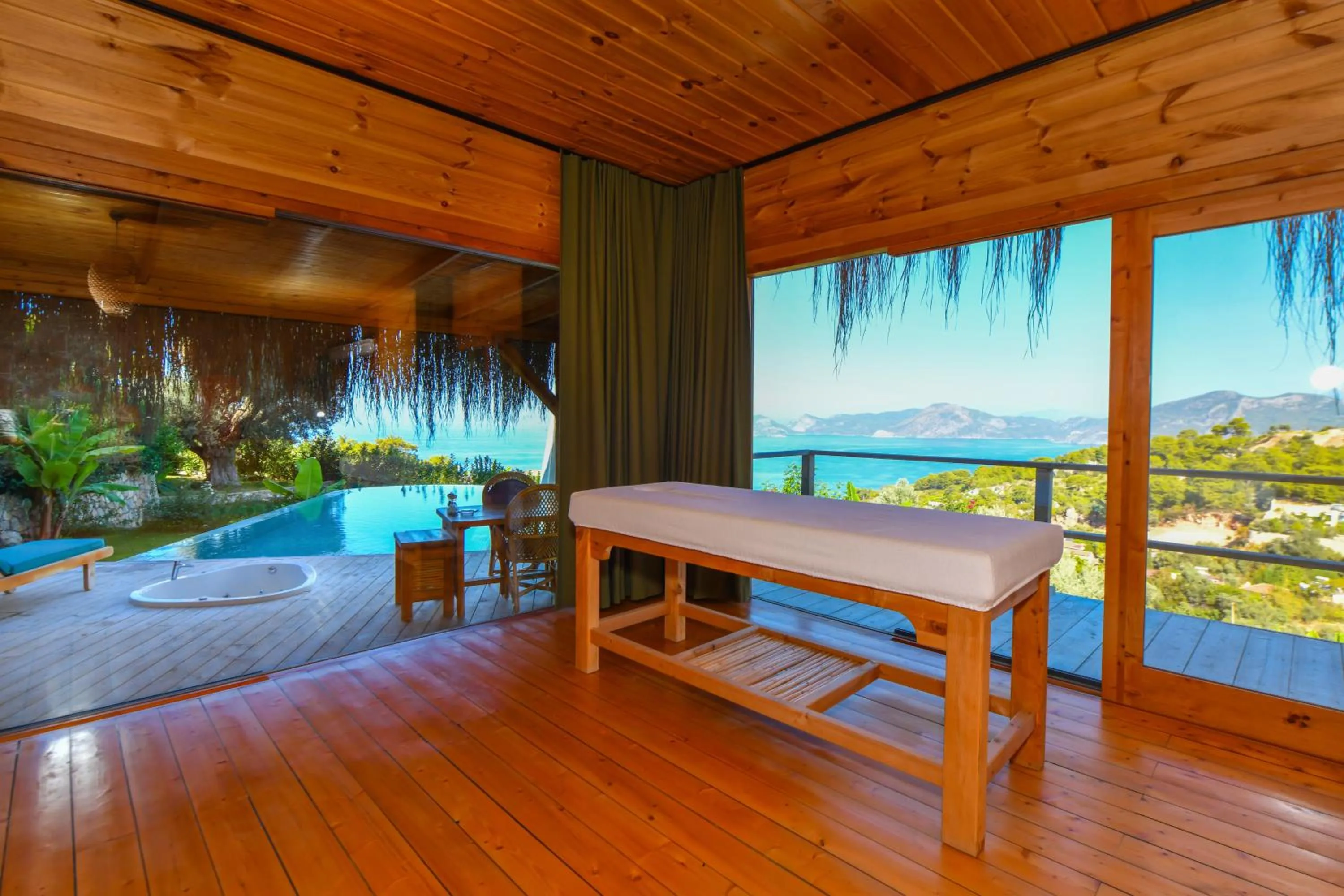 Balcony/Terrace in Seaview Faralya