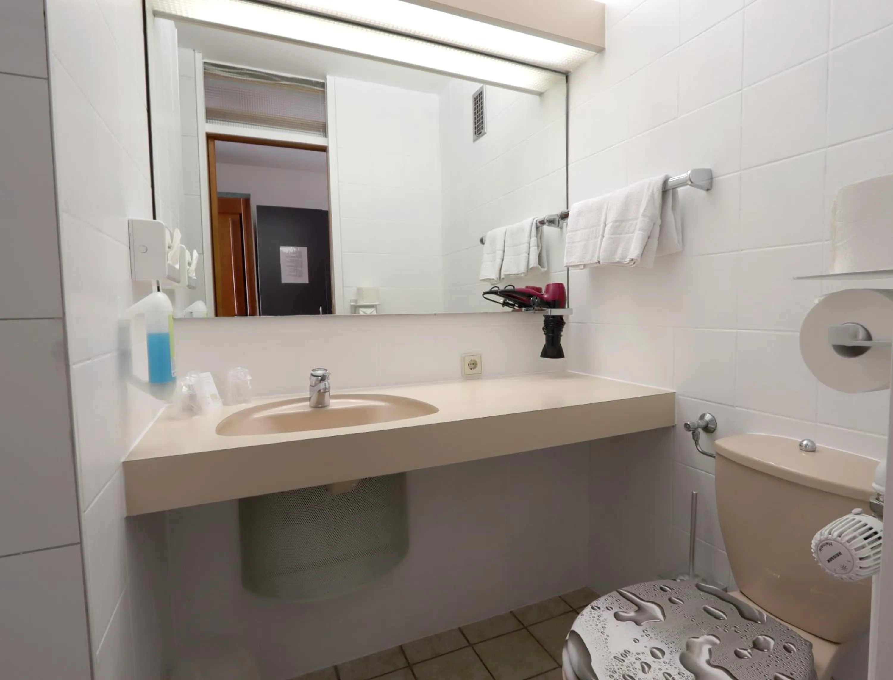 Bathroom in Kemnater Hof Apartments