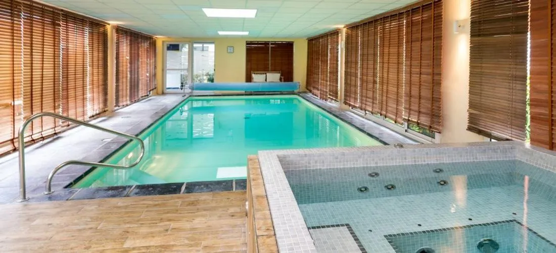 Swimming pool in ibis Styles Morlaix