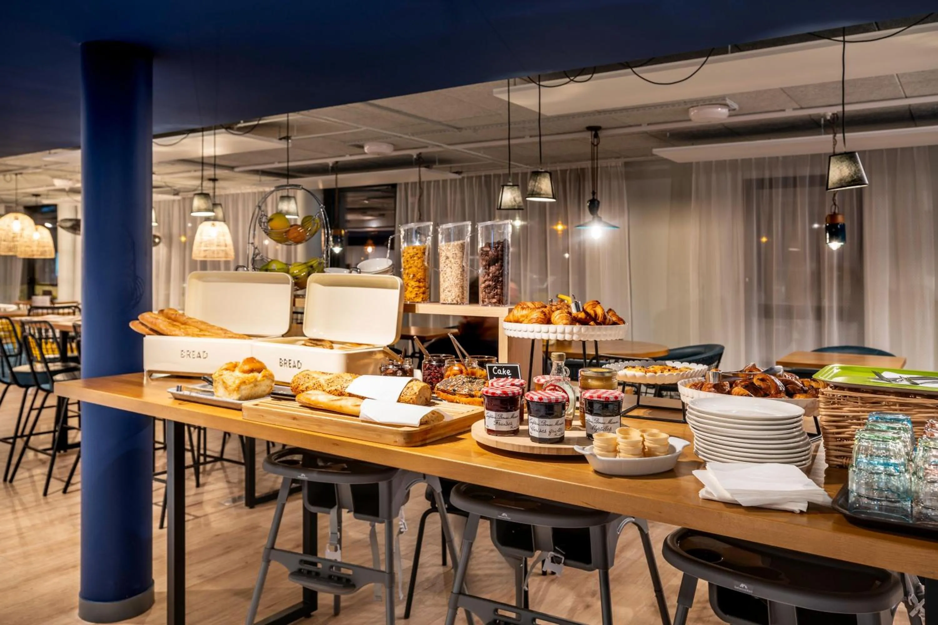 Continental breakfast in ibis Styles Morlaix