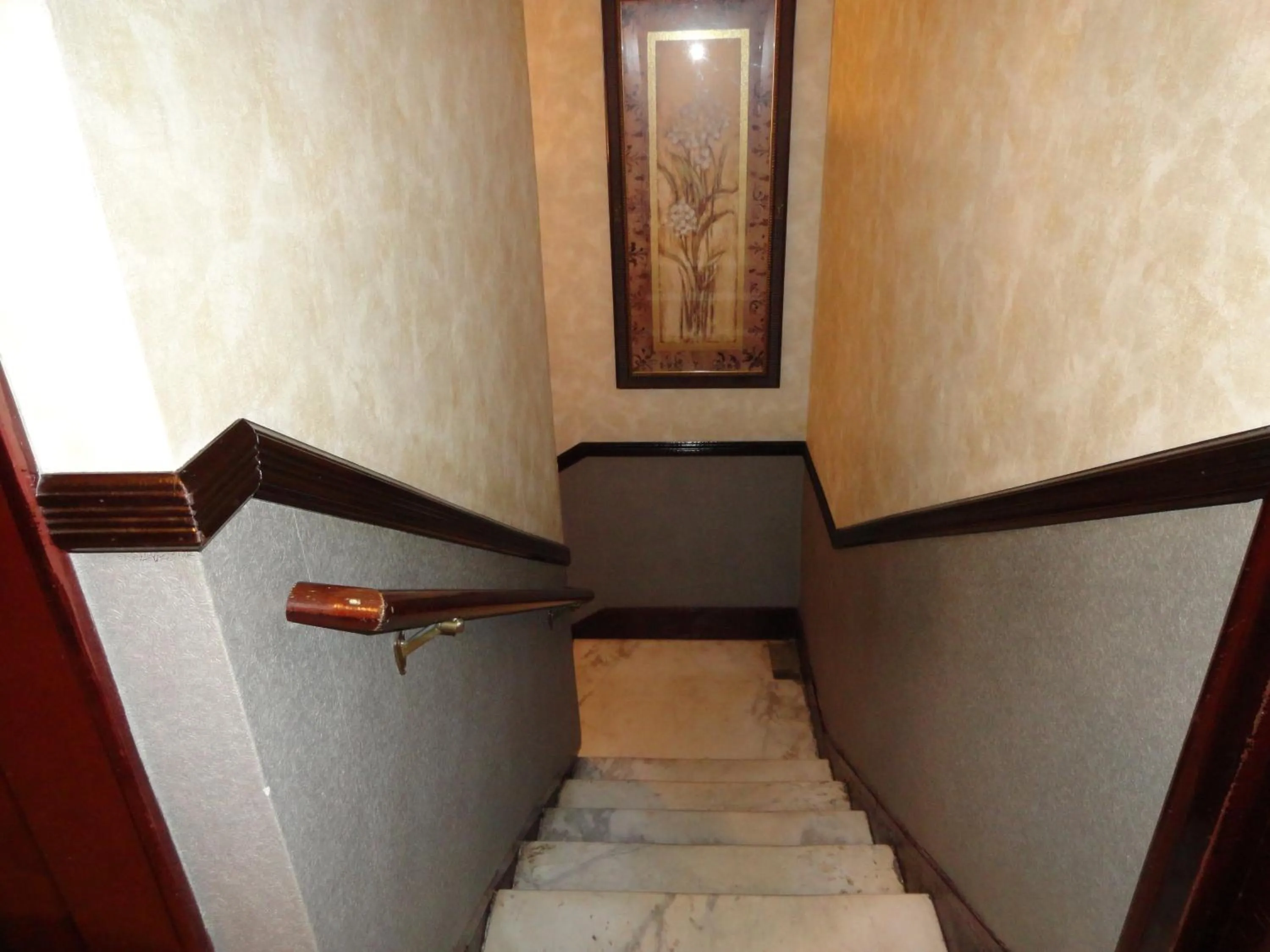 Decorative detail in Hotel 31 Extended Stay