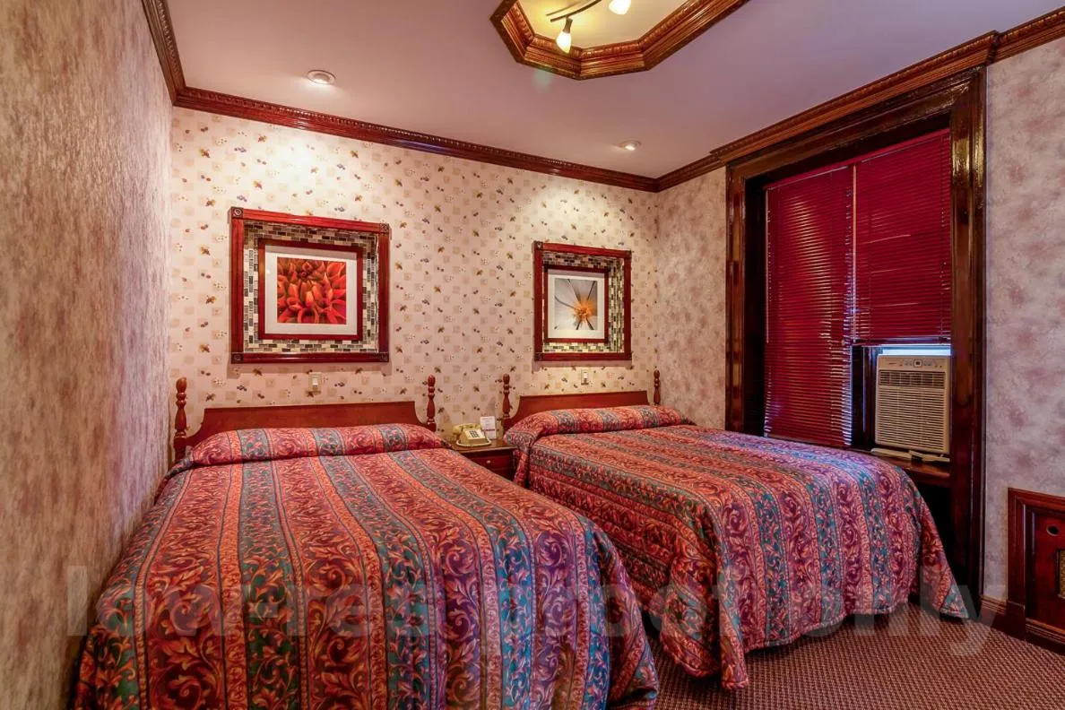 Bed in Hotel 31 Extended Stay