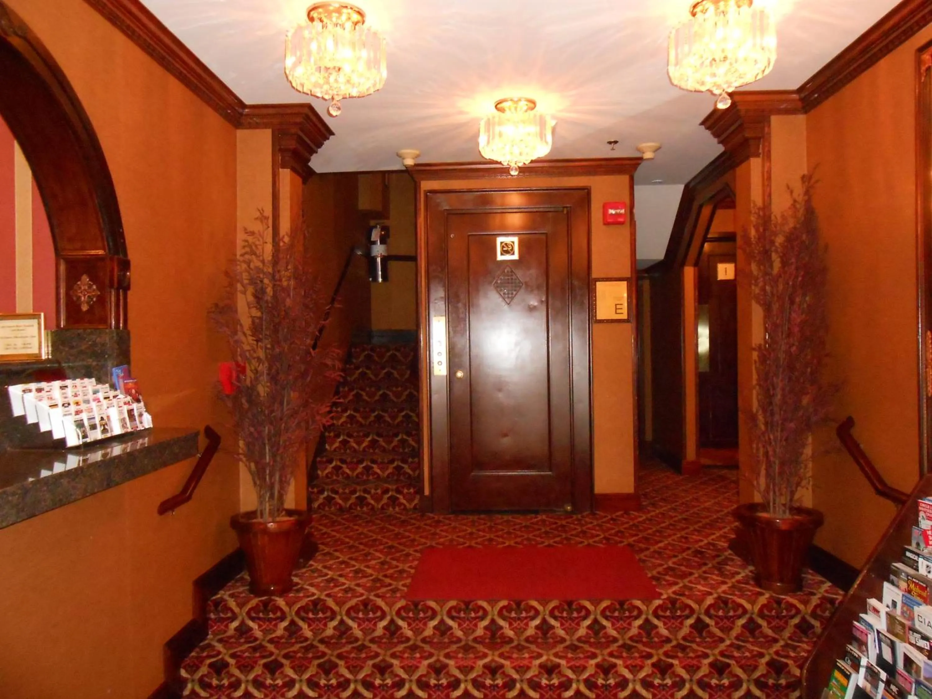 Decorative detail in Hotel 31 Extended Stay