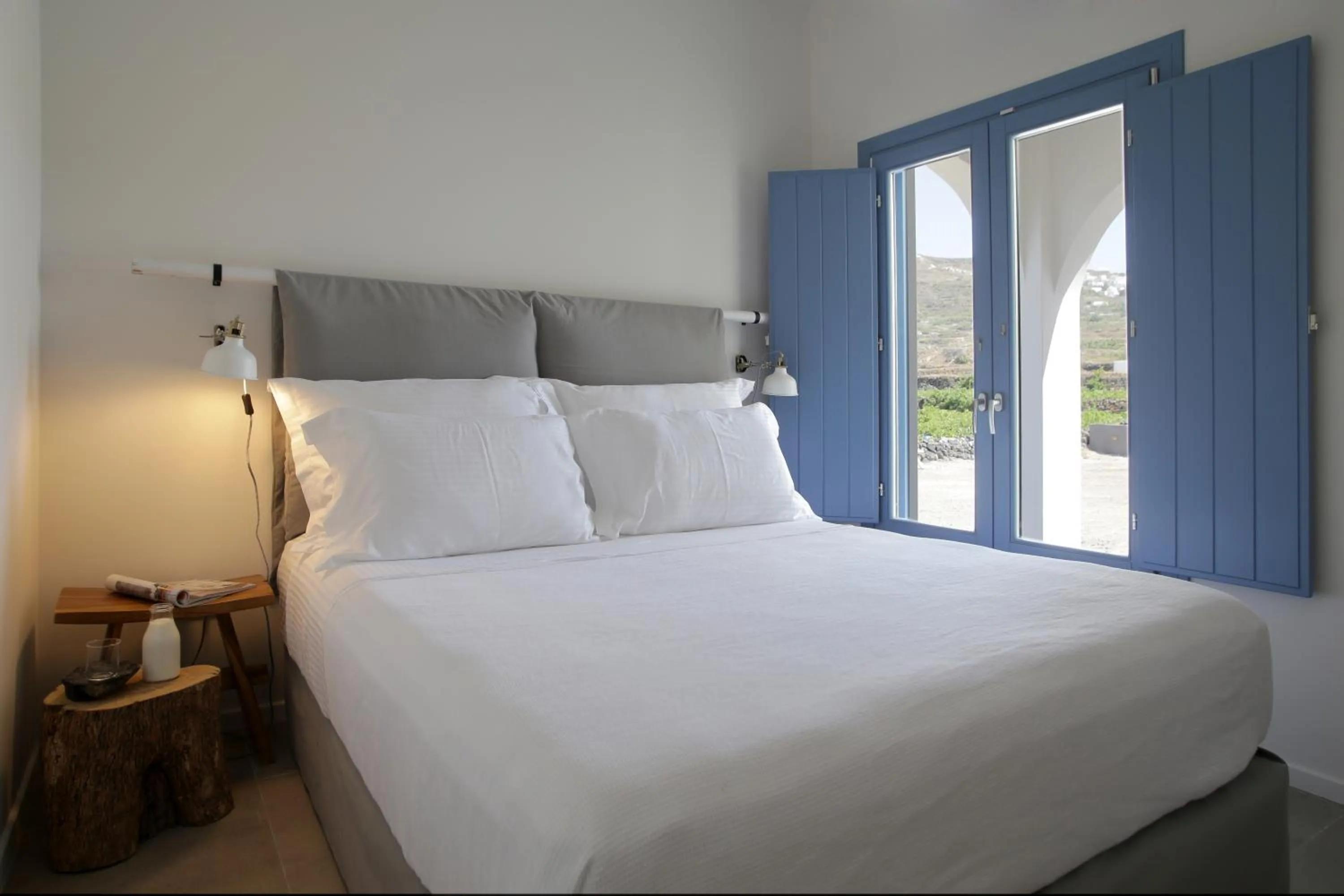 Bedroom, Bed in Vino Houses Santorini