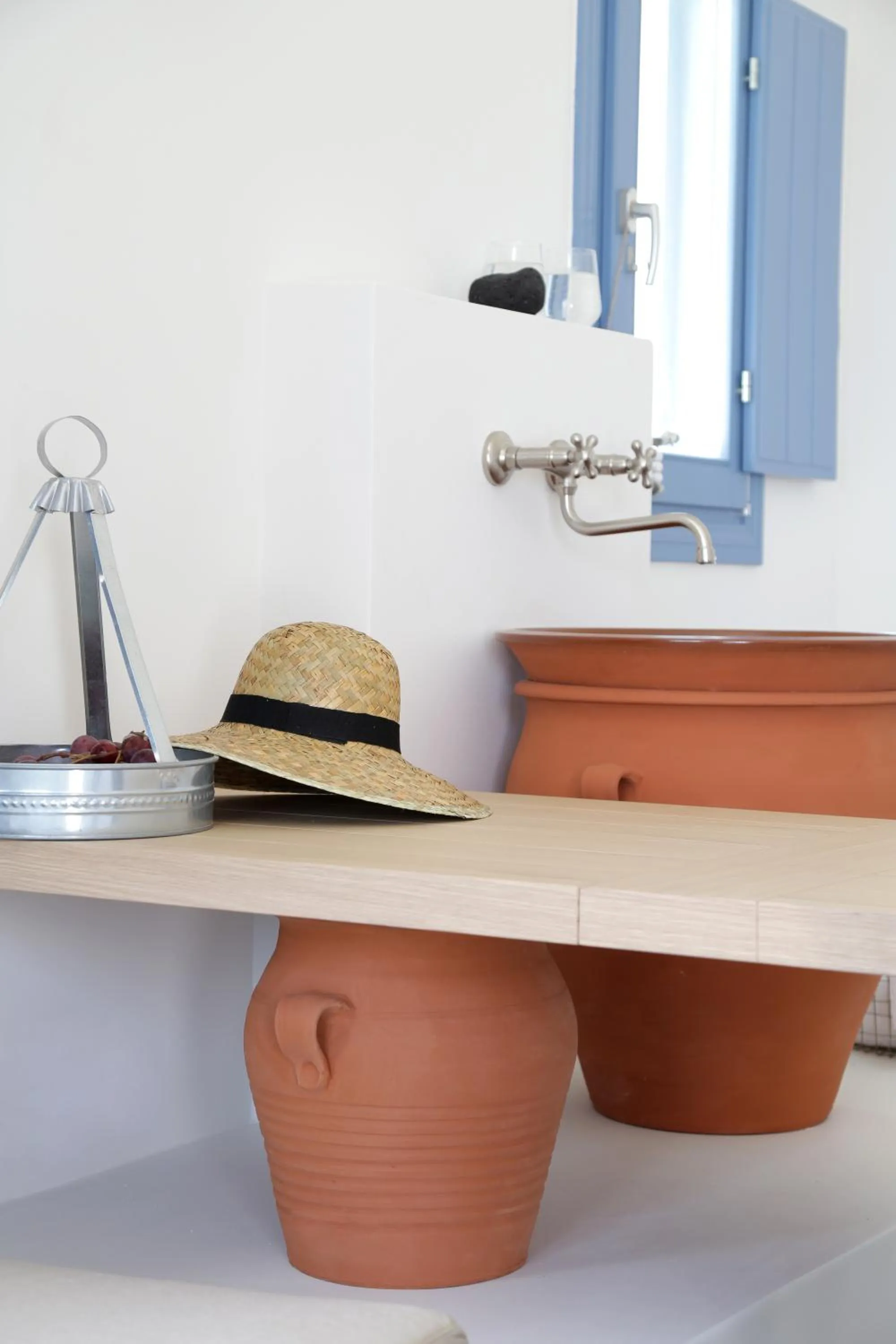 Kitchen or kitchenette in Vino Houses Santorini