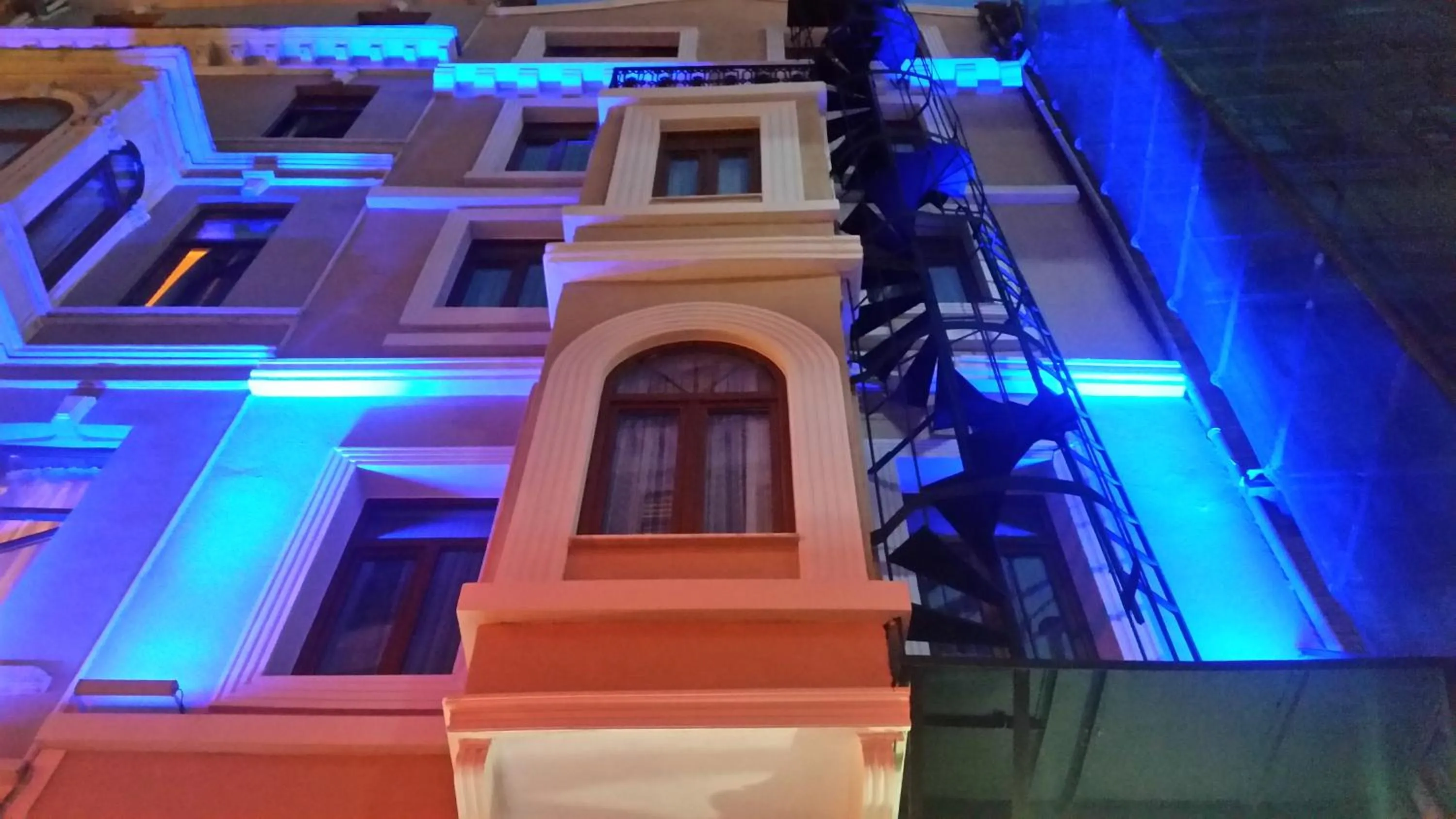 Property building in Taksim Park