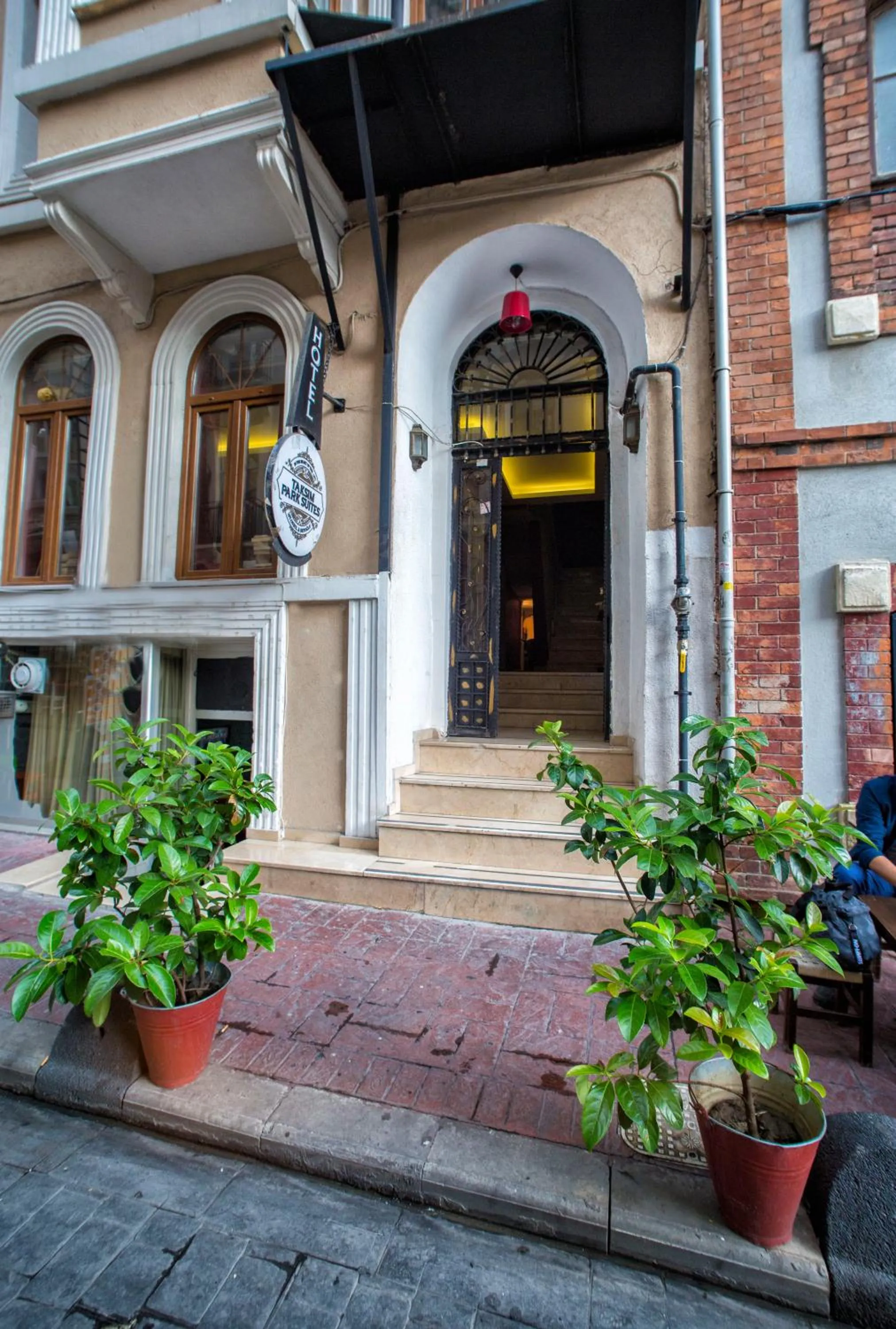 Facade/entrance in Taksim Park