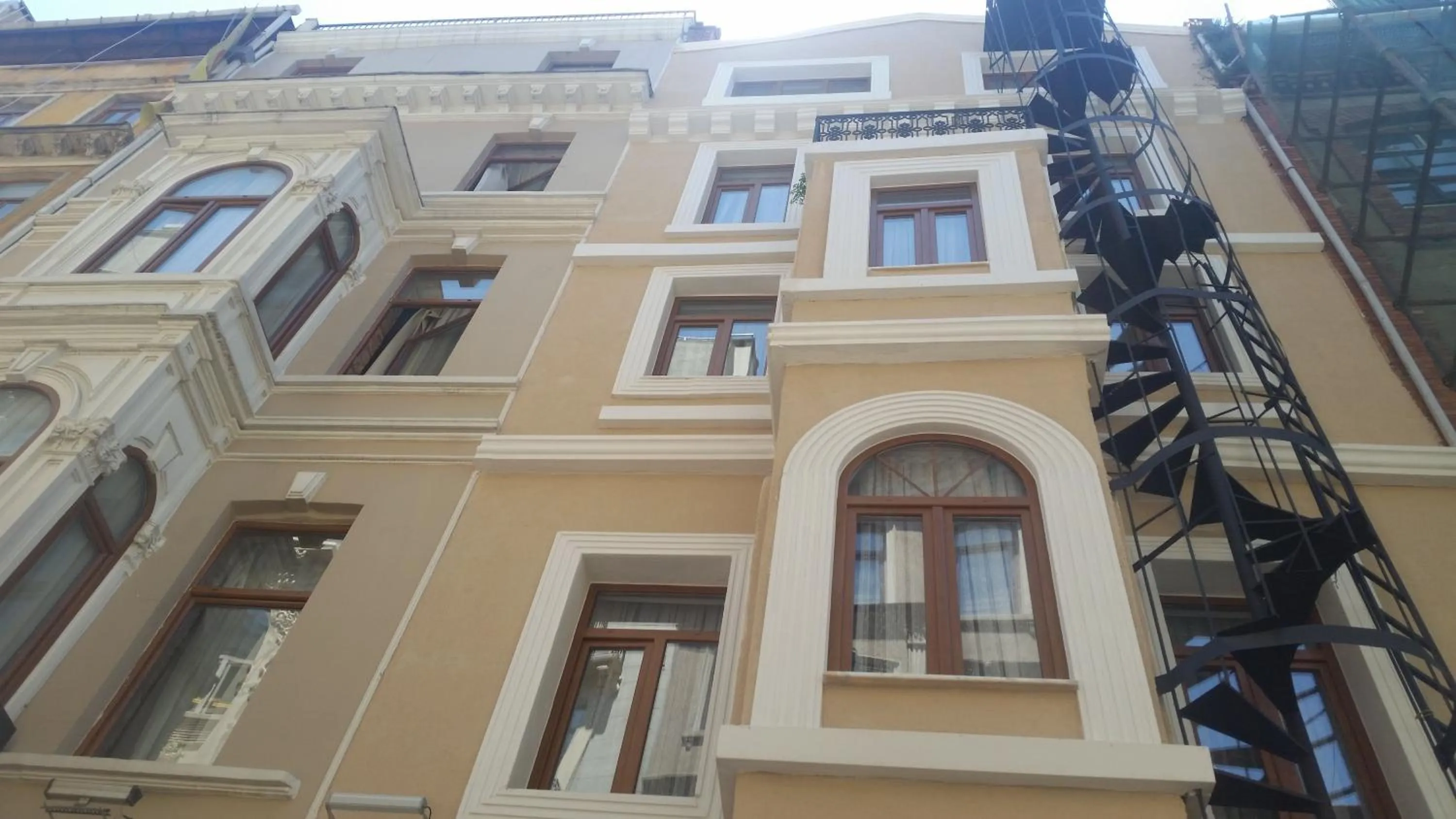 Property building in Taksim Park