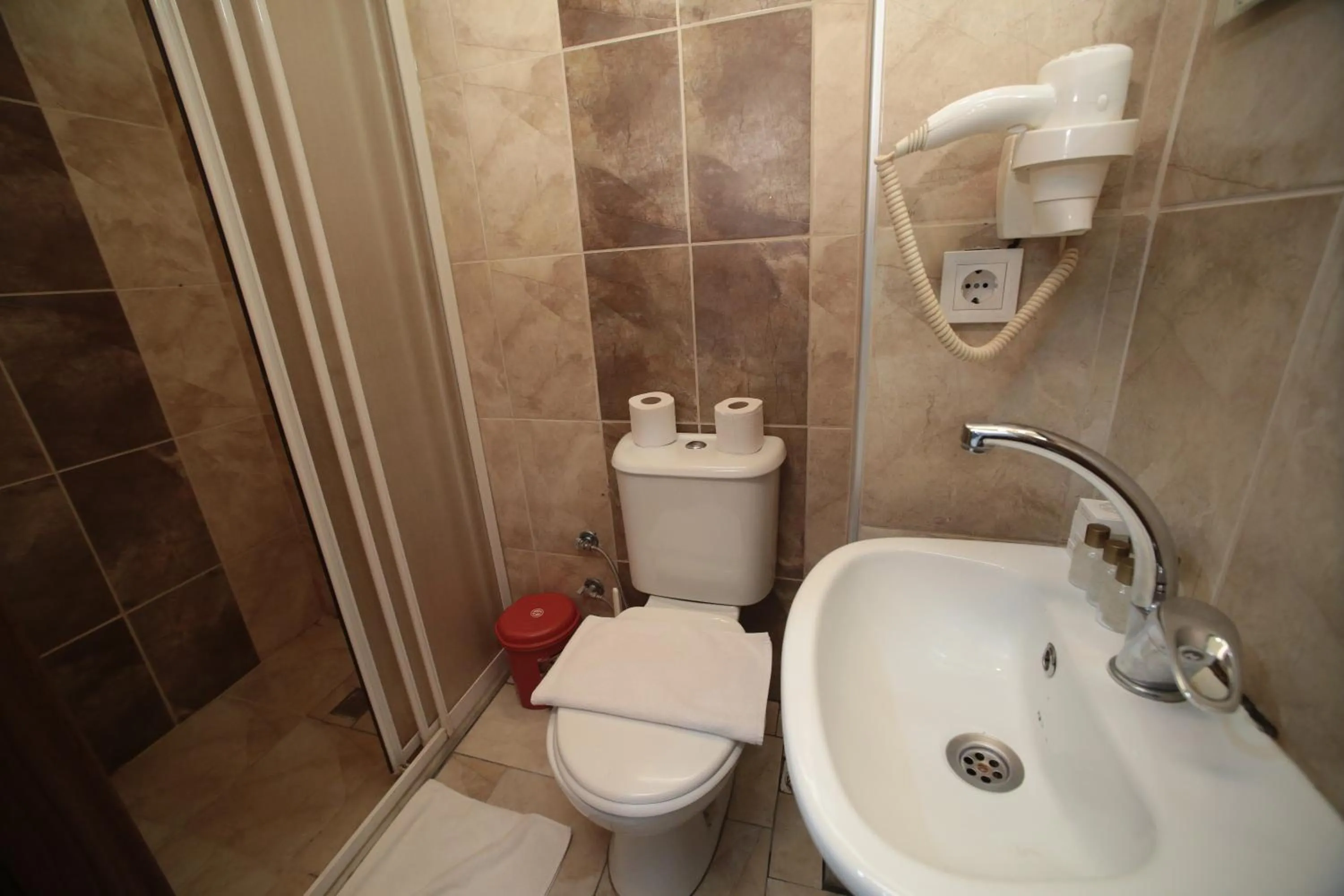 Shower in Taksim Park