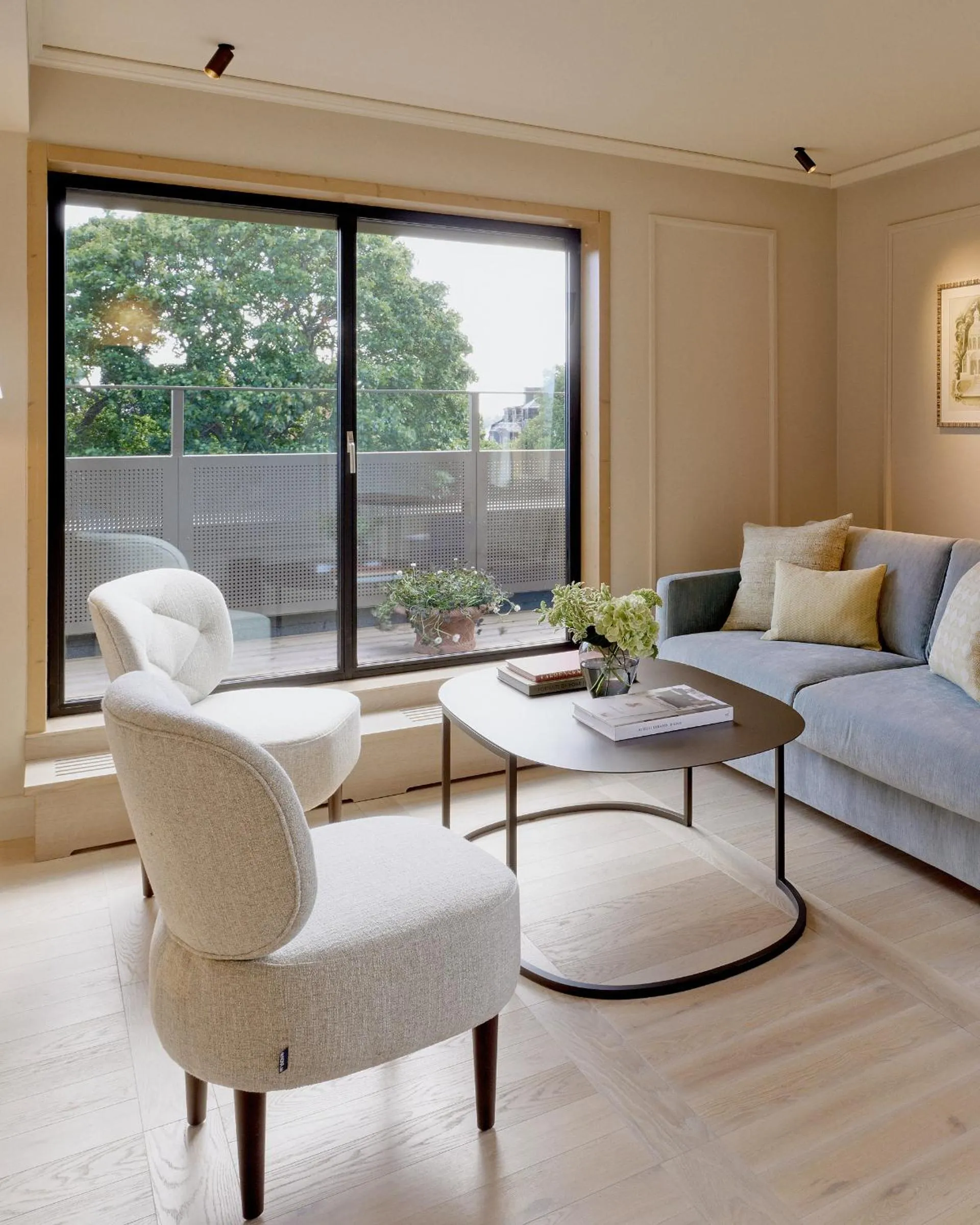 Seating area in Hotel Tegnerlunden