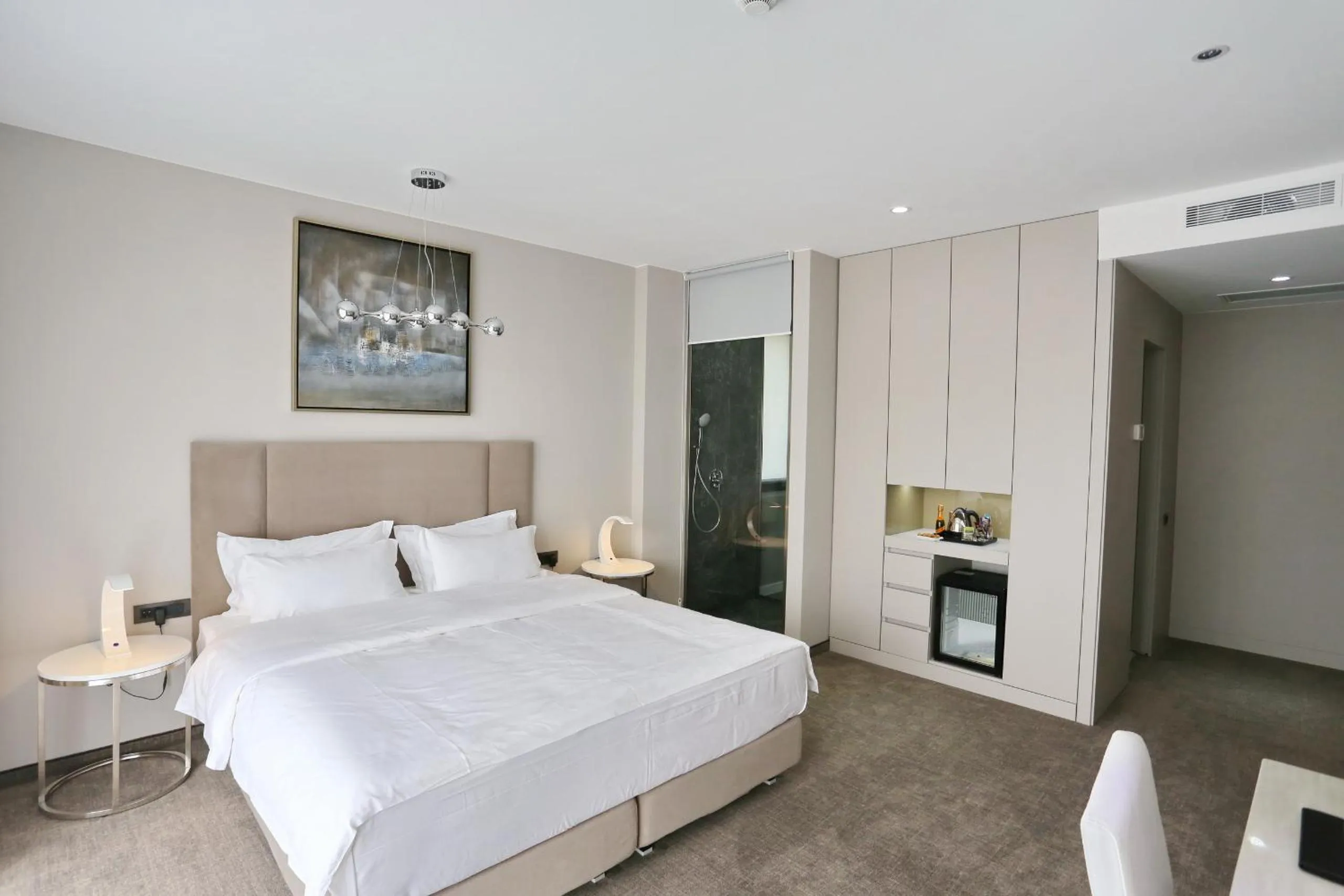 Bed in Fabesca Boutique Hotel & SPA