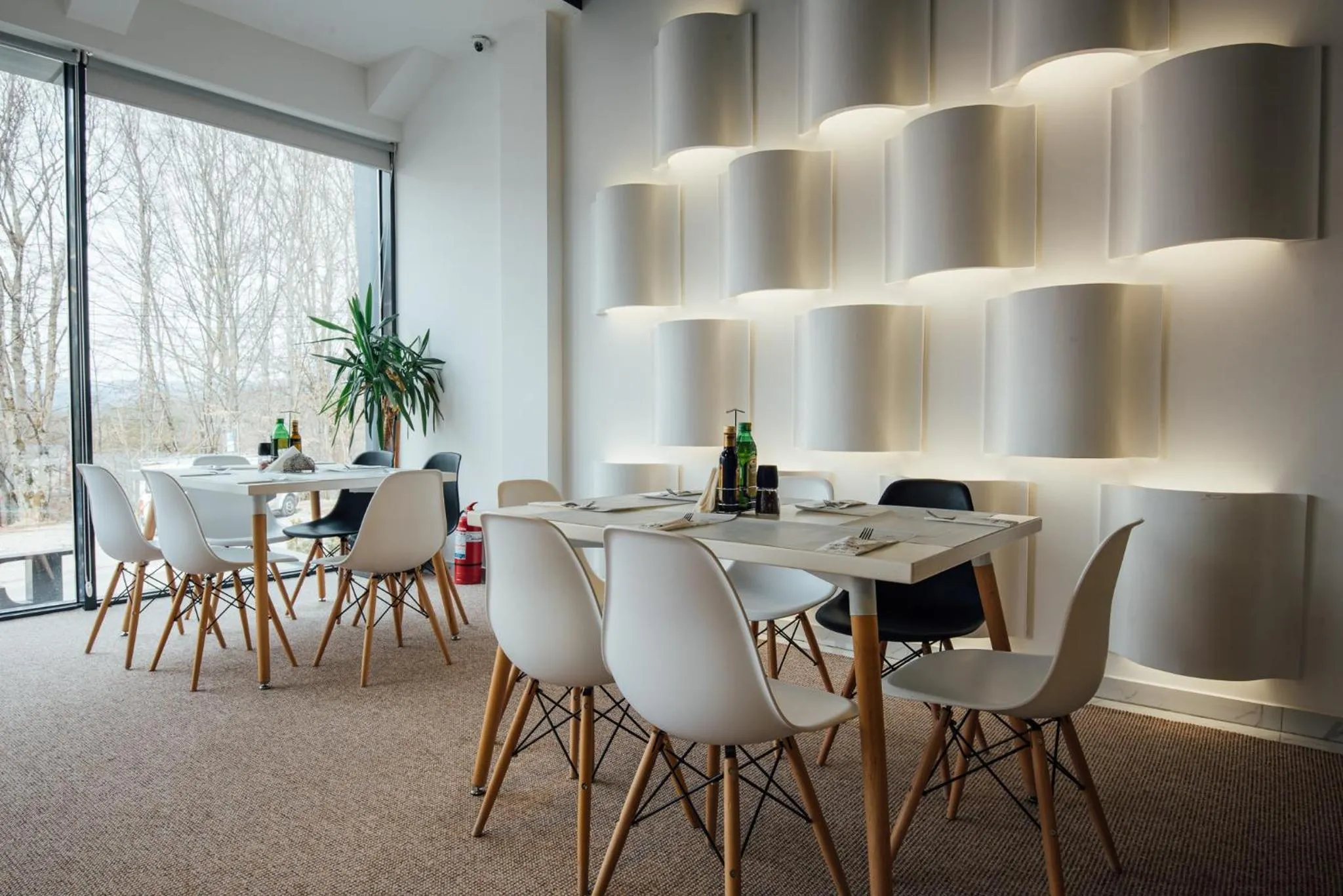 Restaurant/places to eat in Fabesca Boutique Hotel & SPA