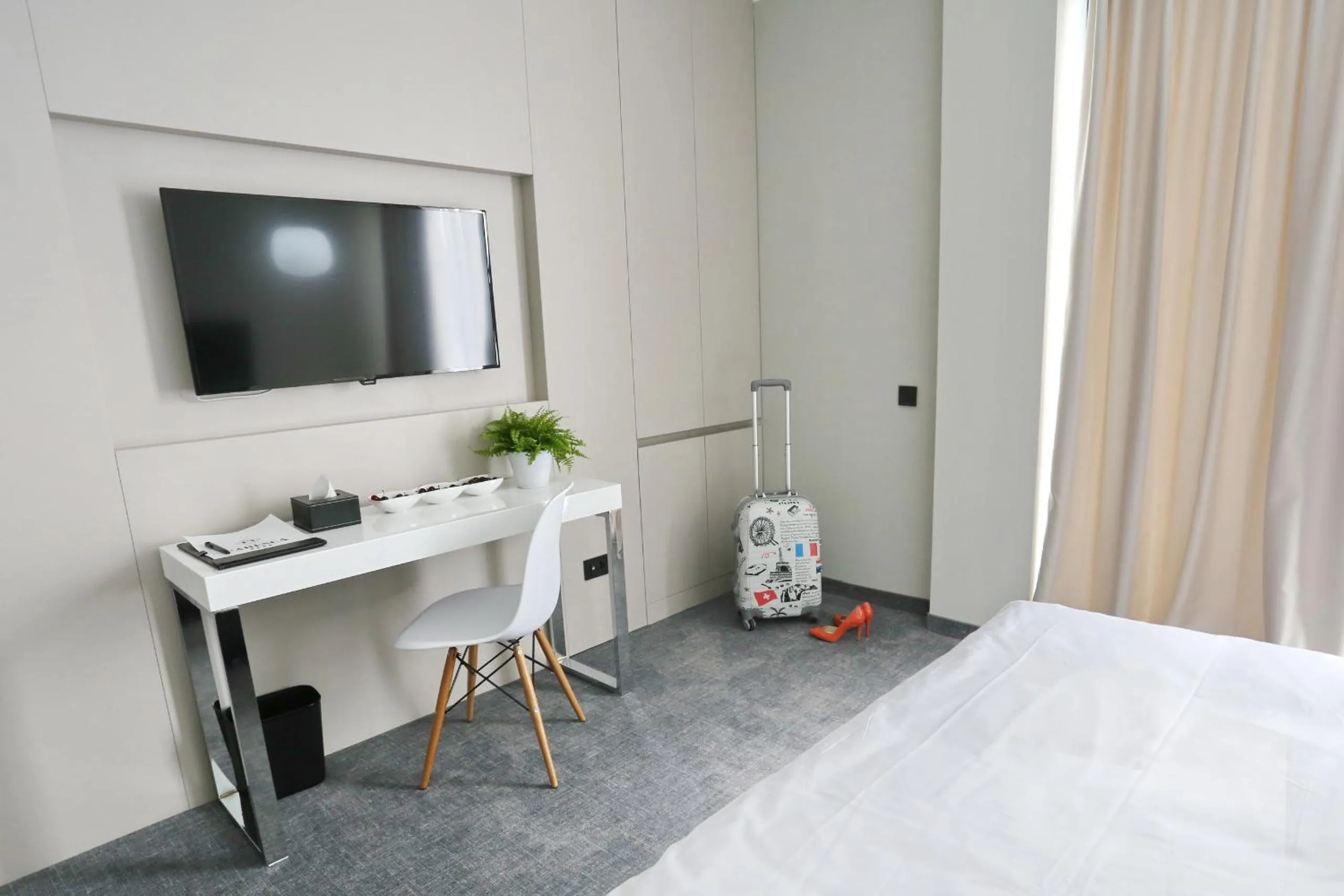 TV and multimedia, Bed in Fabesca Boutique Hotel & SPA