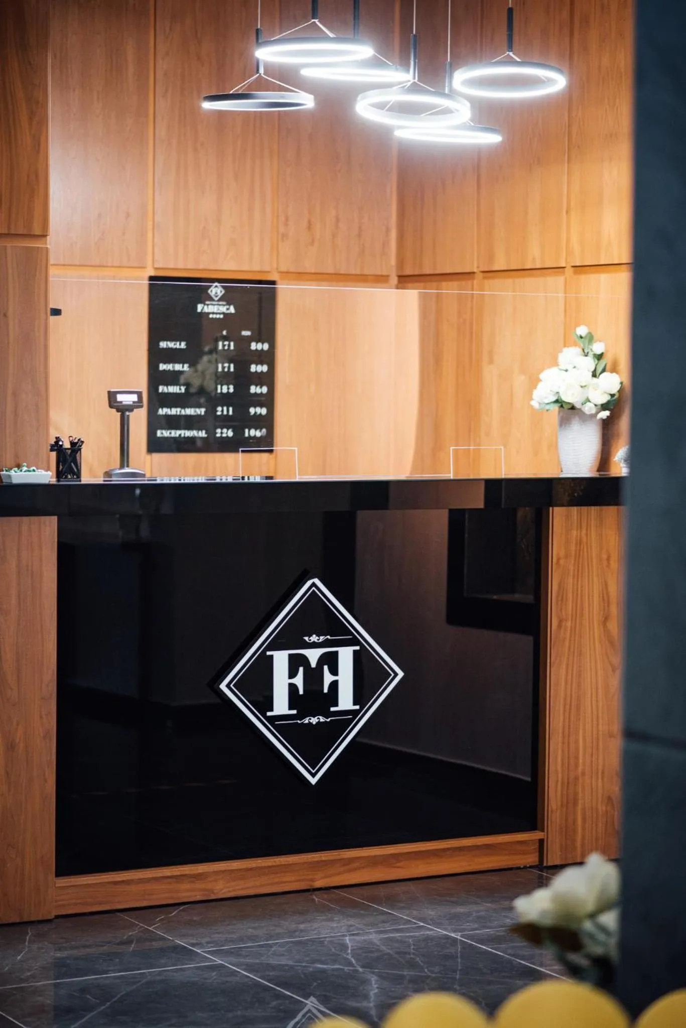 Lobby or reception in Fabesca Boutique Hotel & SPA