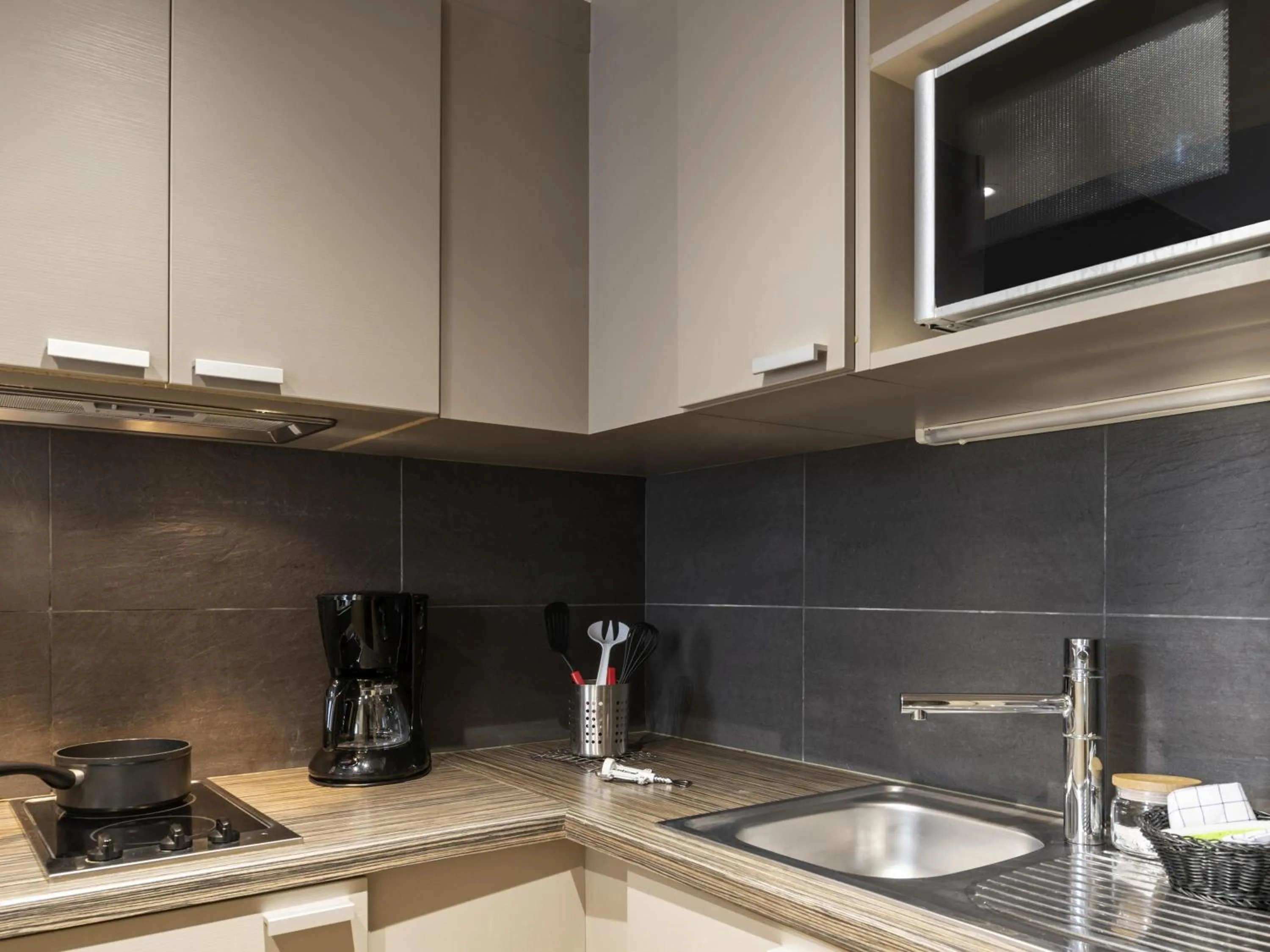 Bedroom in Aparthotel Adagio La Défense Esplanade