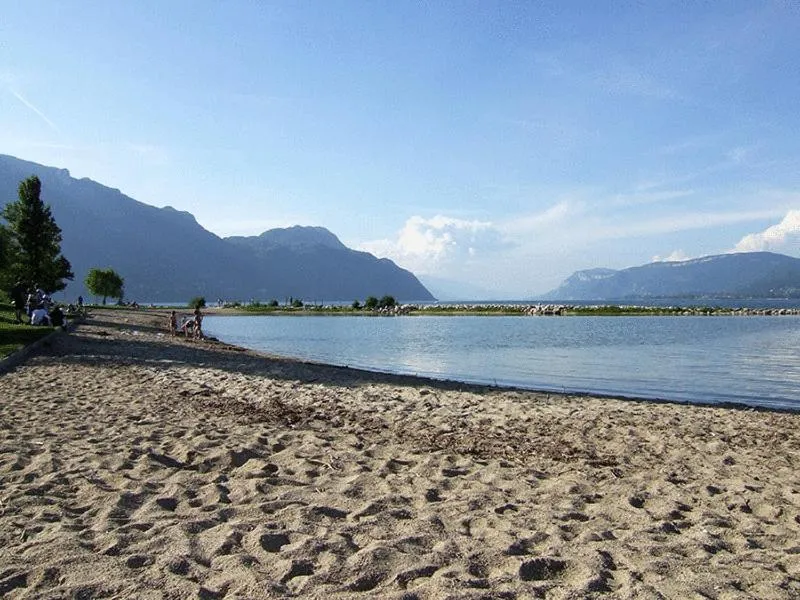 Area and facilities in Hôtel du Poète