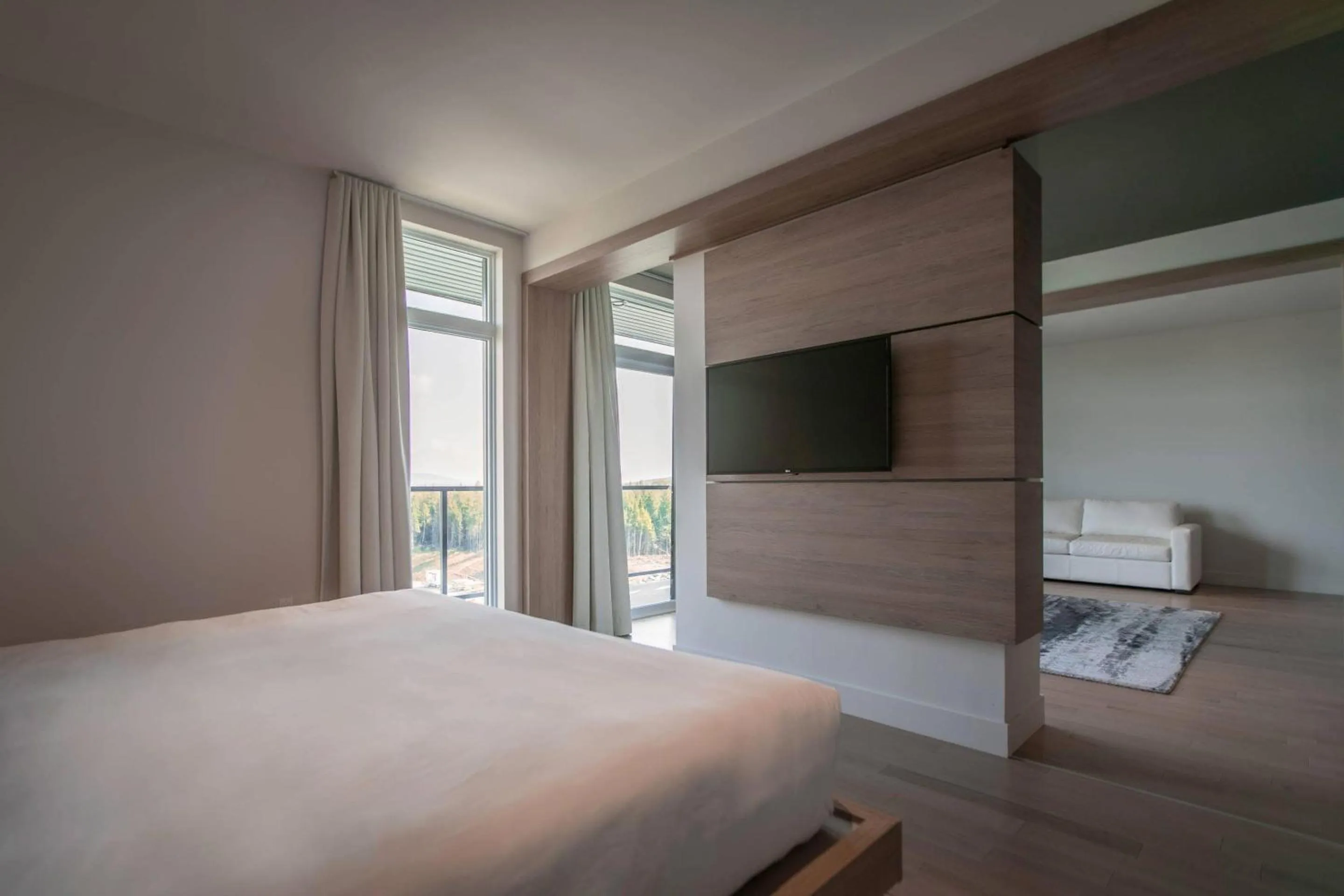 Bedroom, Bed in Hotel du Domaine, an Ascend Collection Hotel