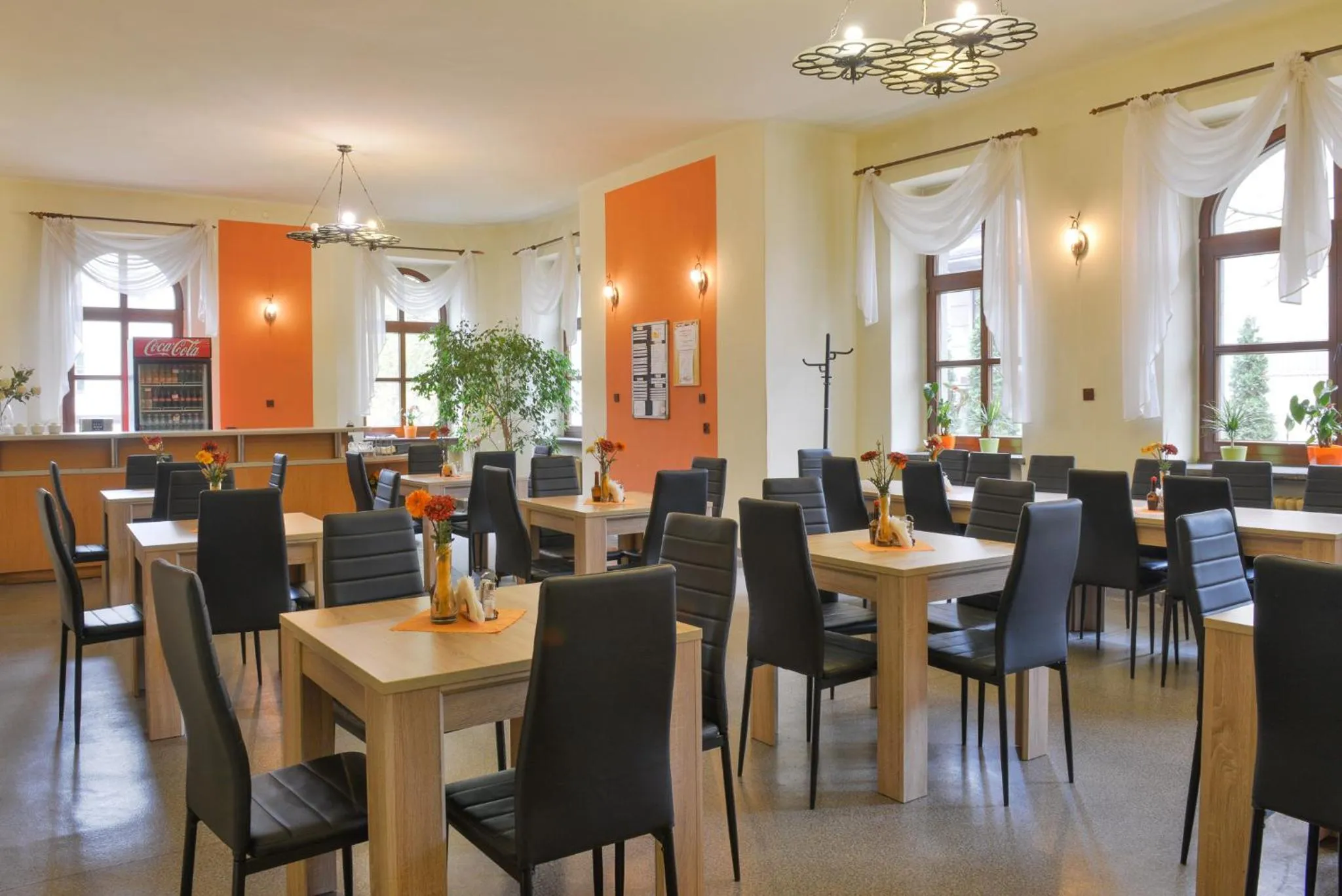 Restaurant/places to eat in Dom Turysty PTTK w Bielsku - Białej