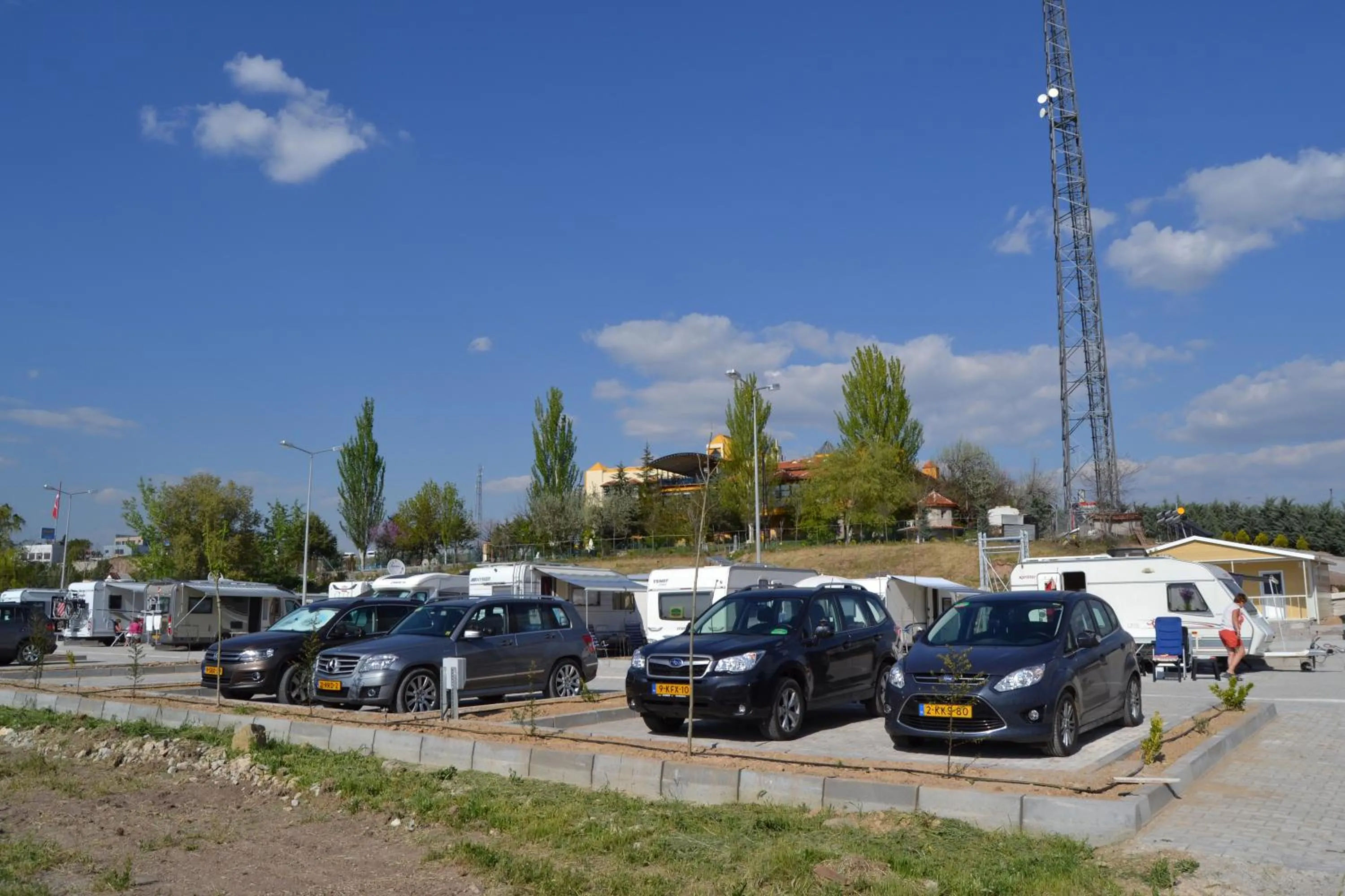 Property building in Ulasan Hotel Caravan Camping