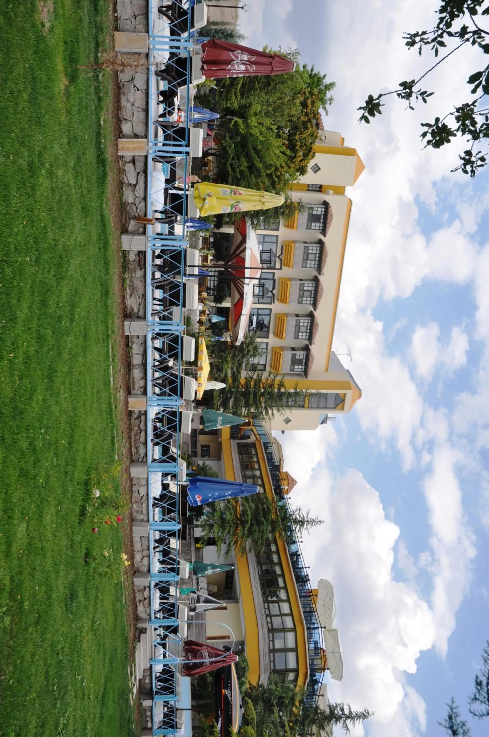 Ulasan Hotel Caravan Camping