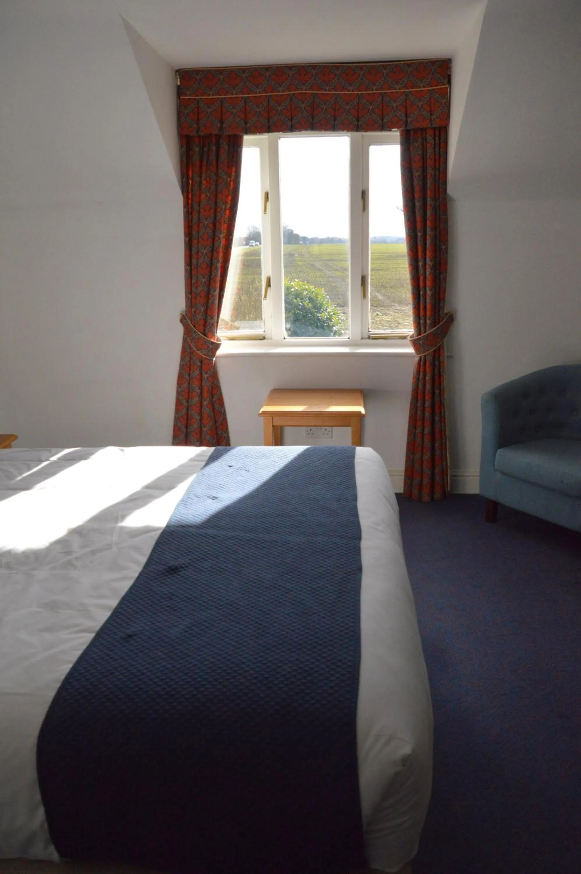 Bedroom, Bed in The Ram at Tivetshall