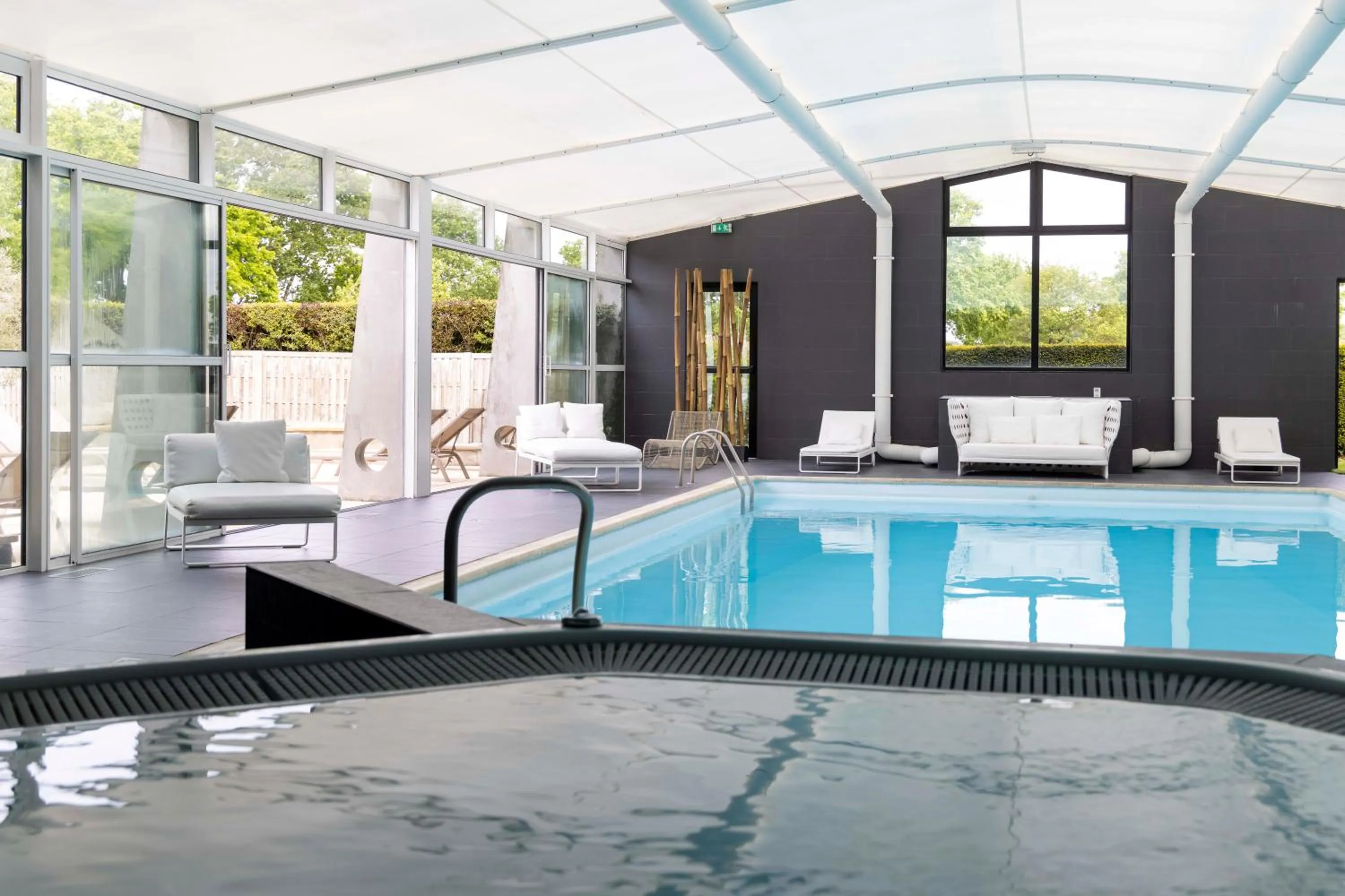 Spa and wellness centre/facilities in Hôtel Lancelot & Spa - Domaine du Roi Arthur