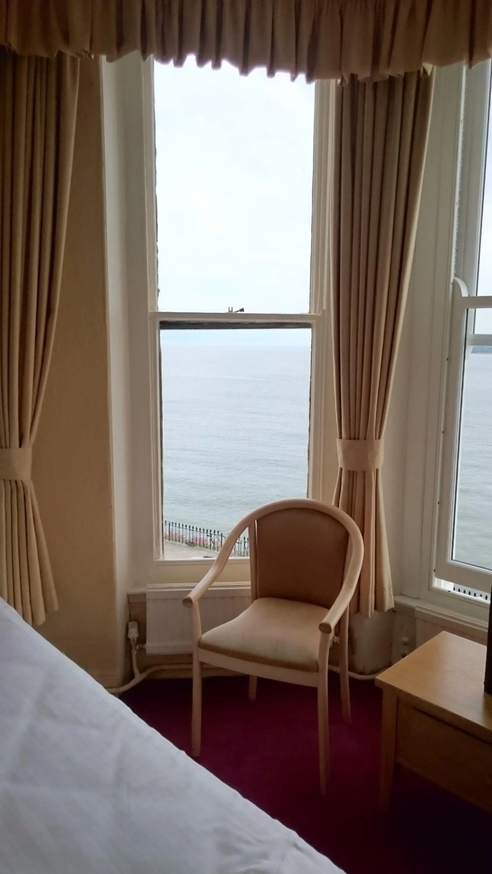 Bedroom, Bed in The Belgrave Hotel Tenby