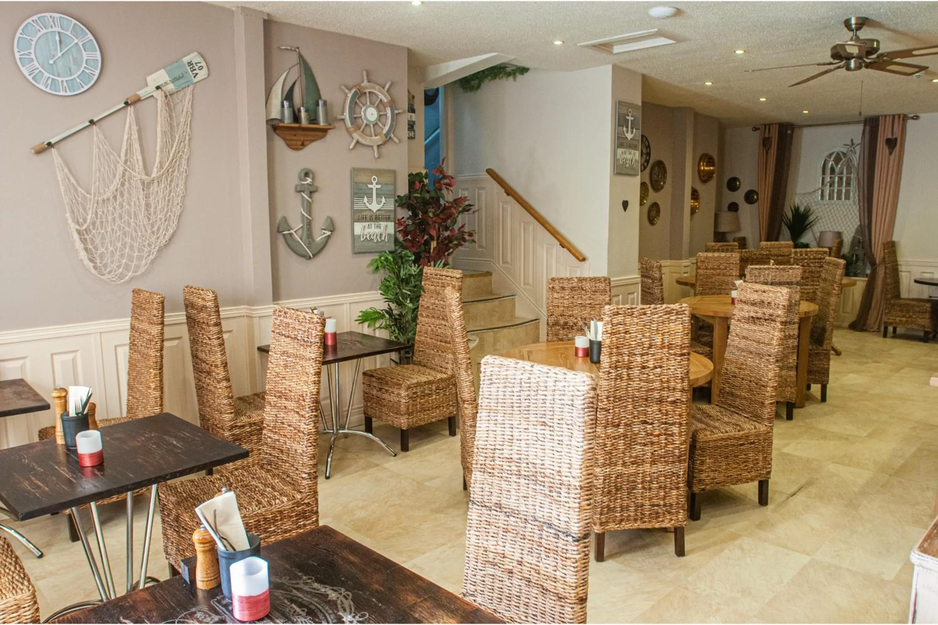 Lobby or reception in The Belgrave Hotel Tenby