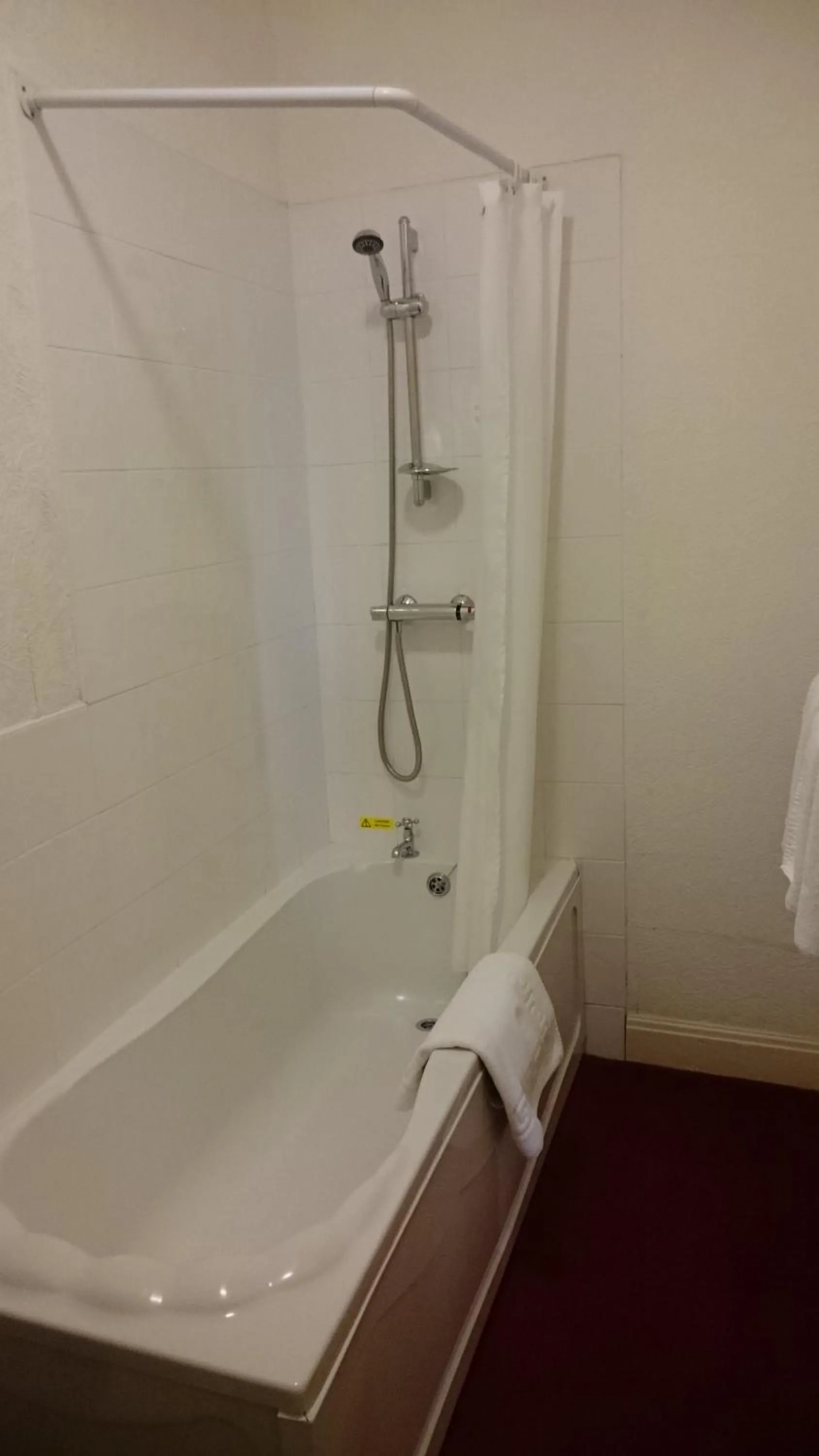 Bathroom in The Belgrave Hotel Tenby