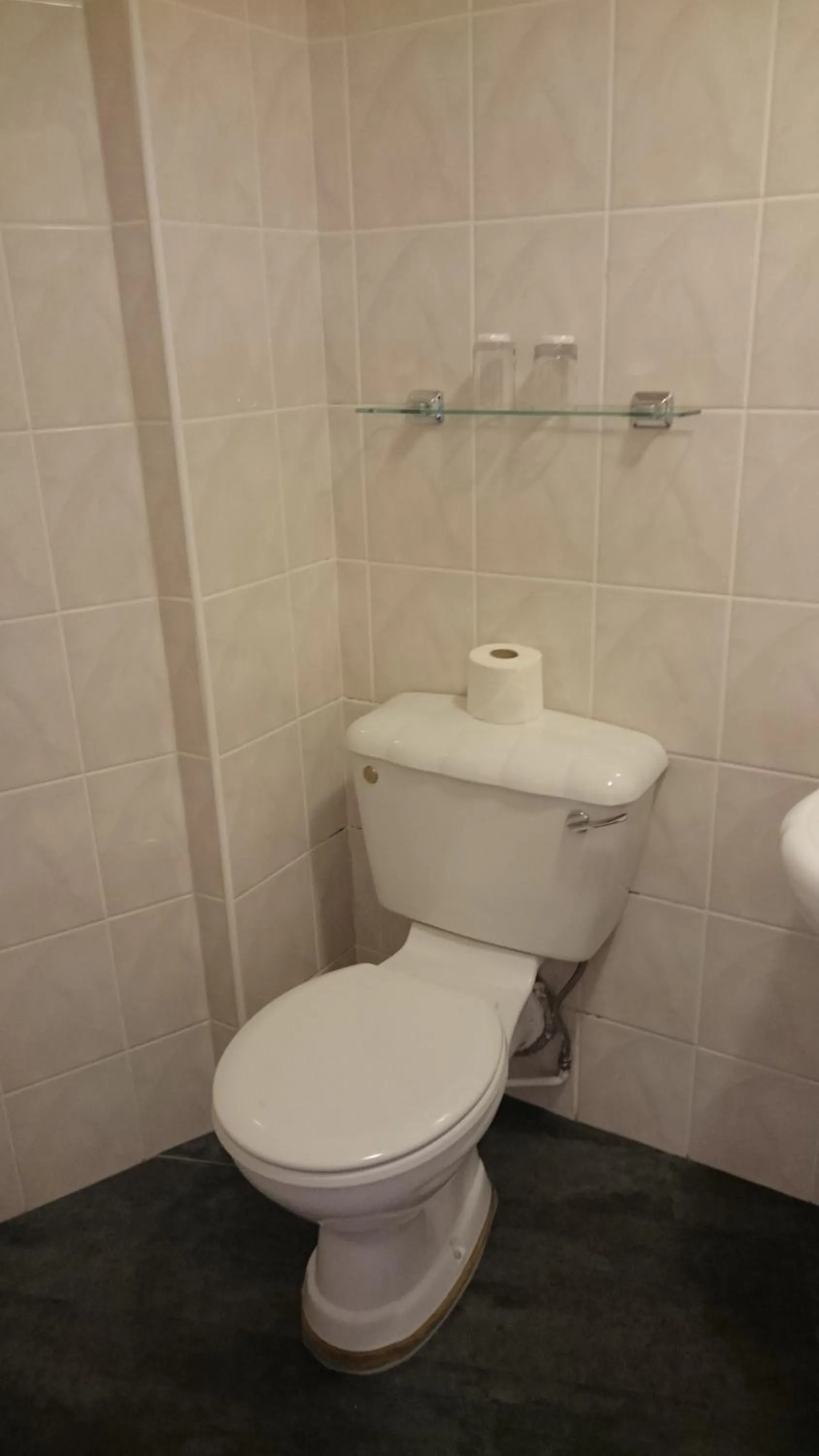 Bathroom in The Belgrave Hotel Tenby