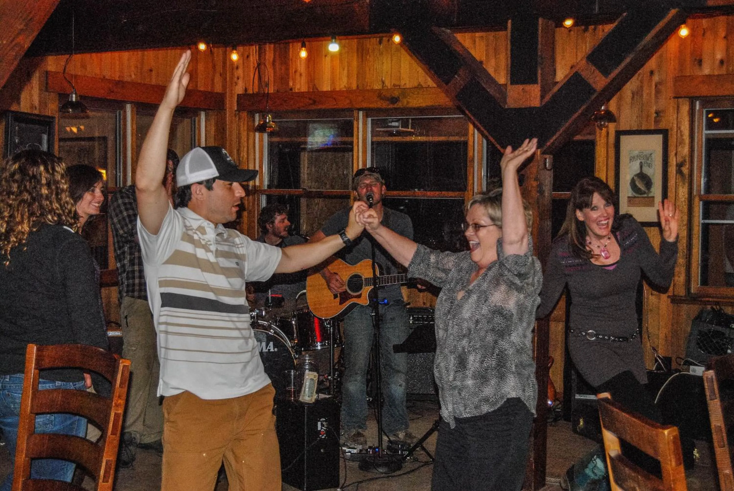 Restaurant/places to eat in Arrowhead Mountain Lodge