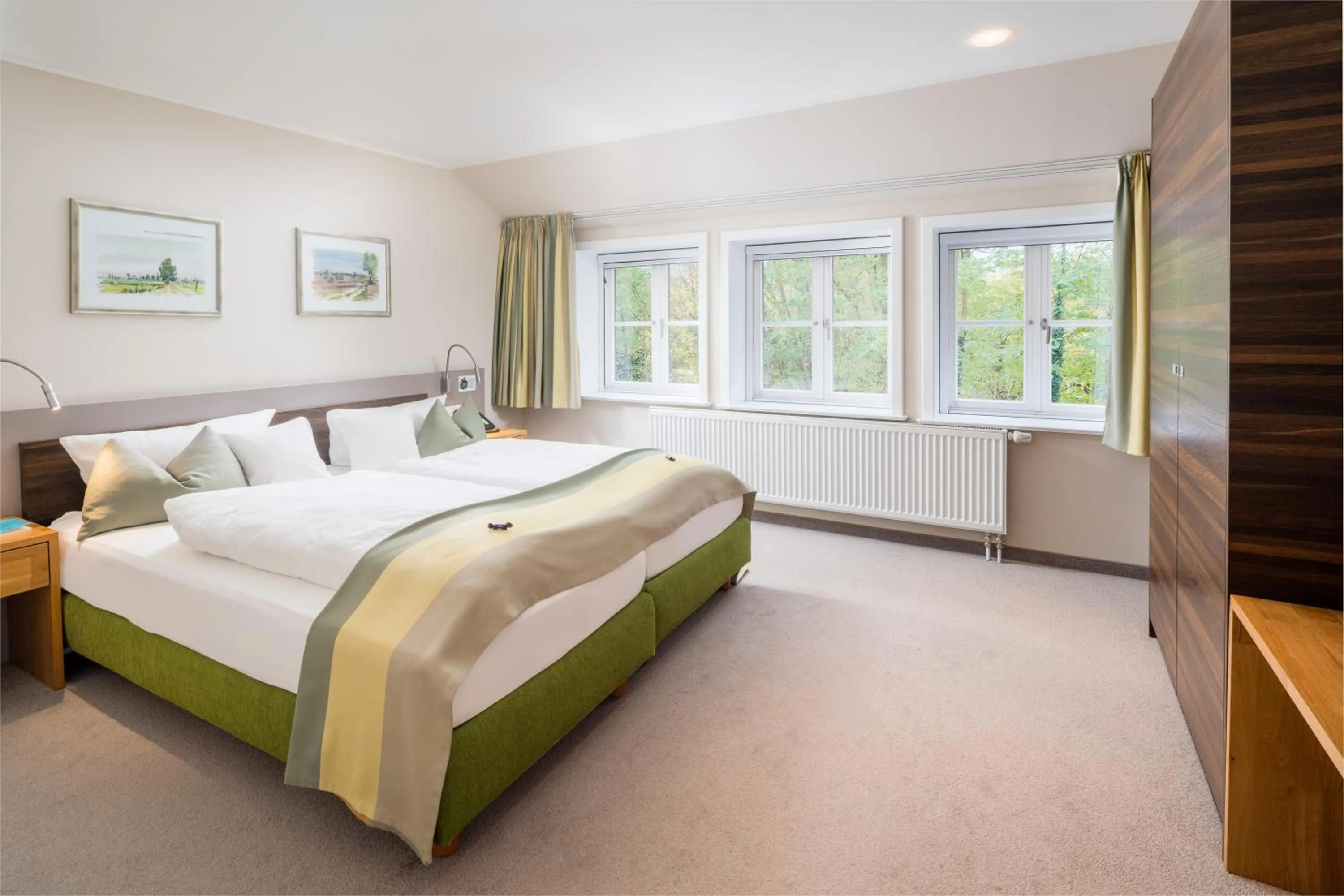 Bedroom, Bed in Hotel Am Kloster