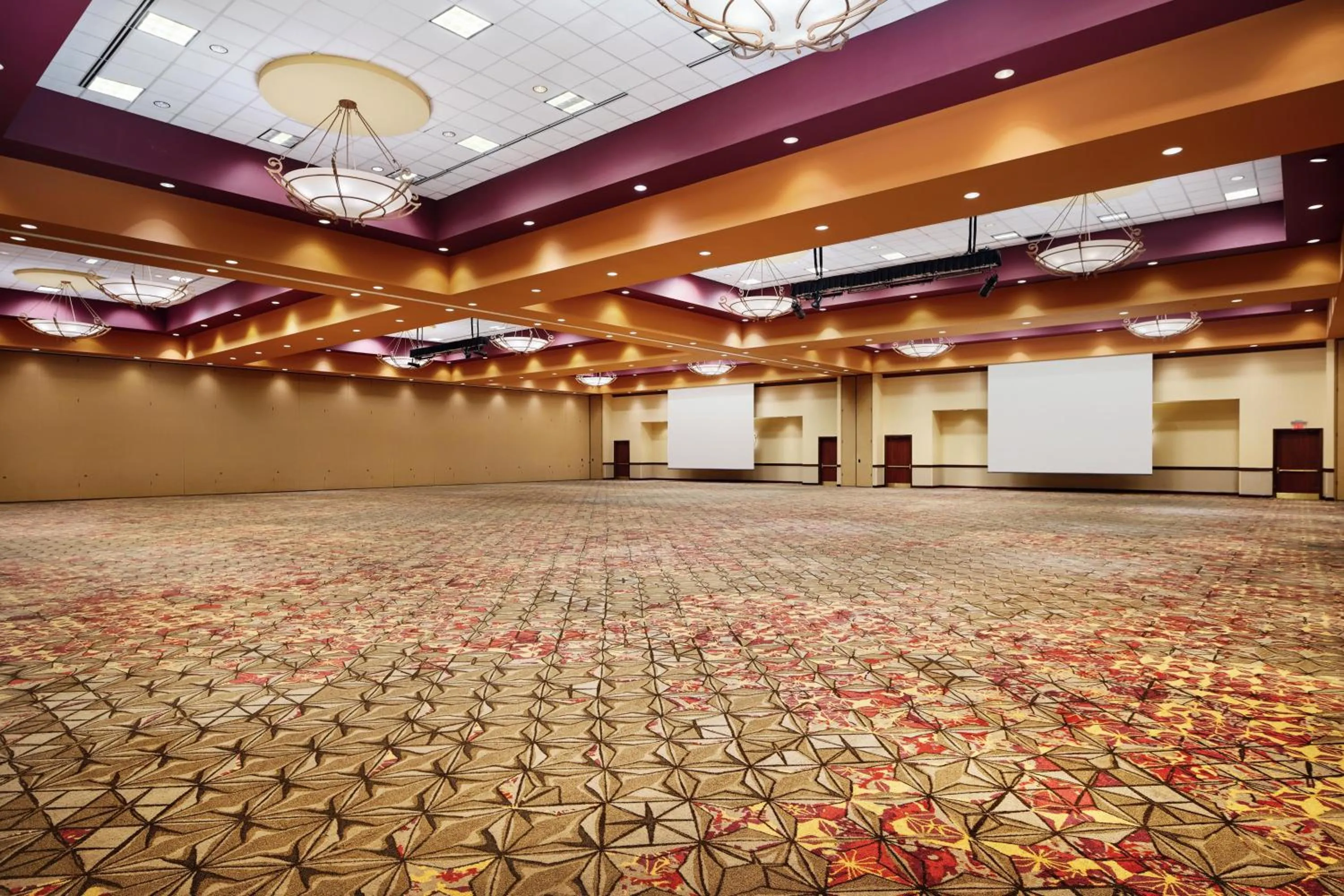 Meeting/conference room in Embassy Suites by Hilton Charlotte Concord Golf Resort & Spa