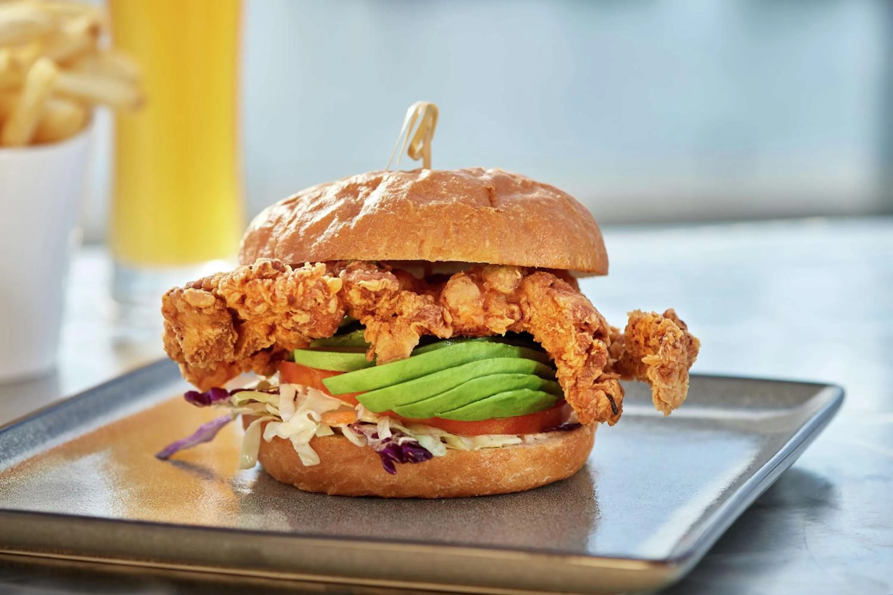 Dining area in DoubleTree by Hilton Hotel Berkeley Marina
