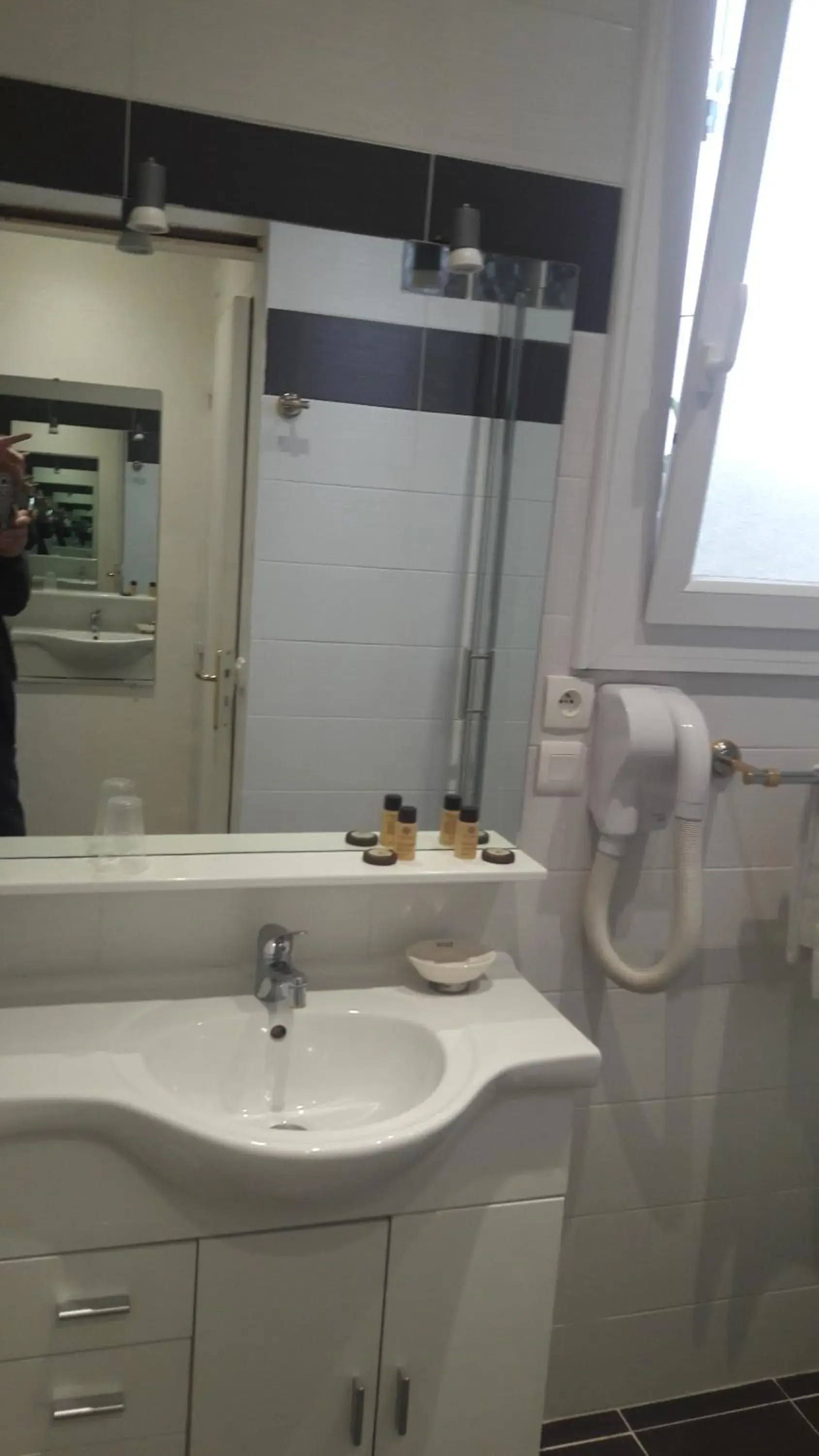 Double Room in Hotel Lutetia Double Room in Hotel Lutetia