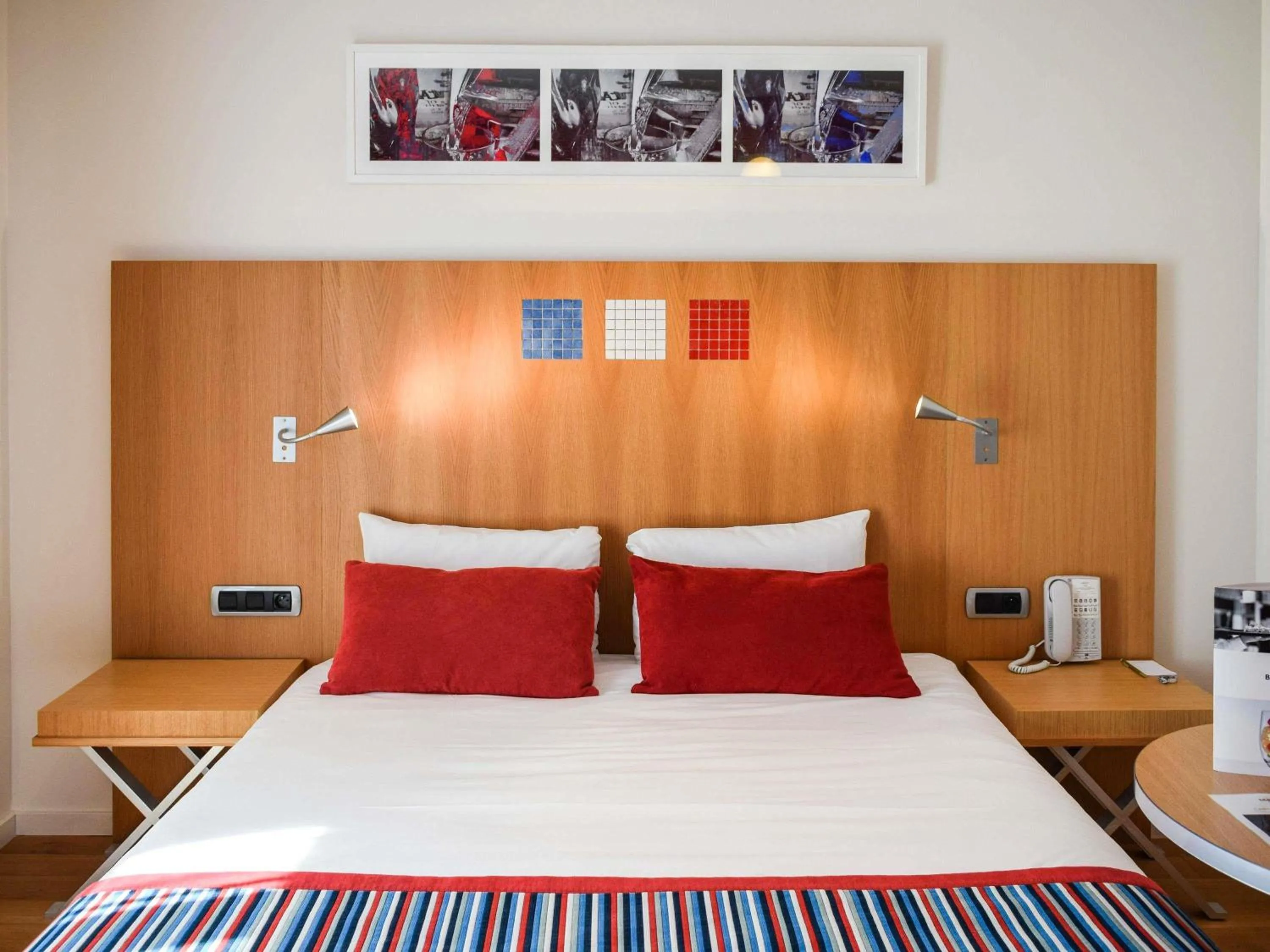 Bedroom, Bed in Hôtel Mercure Vittel