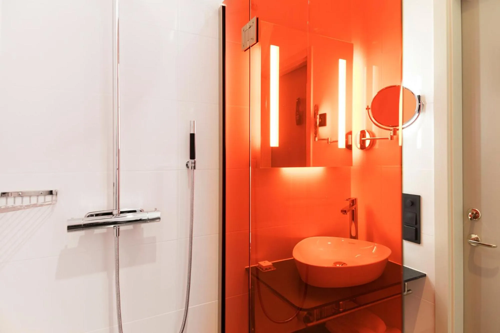 Shower in ProfilHotels Riddargatan