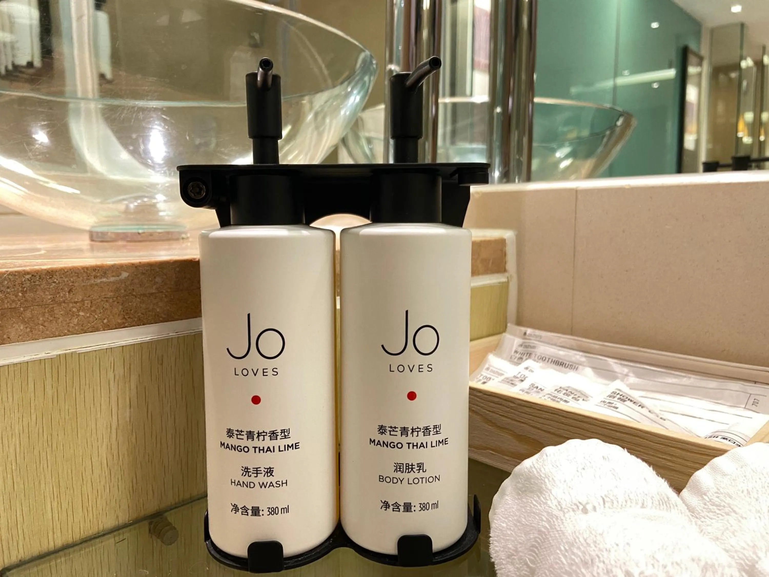 Toilet in Pan Pacific Xiamen