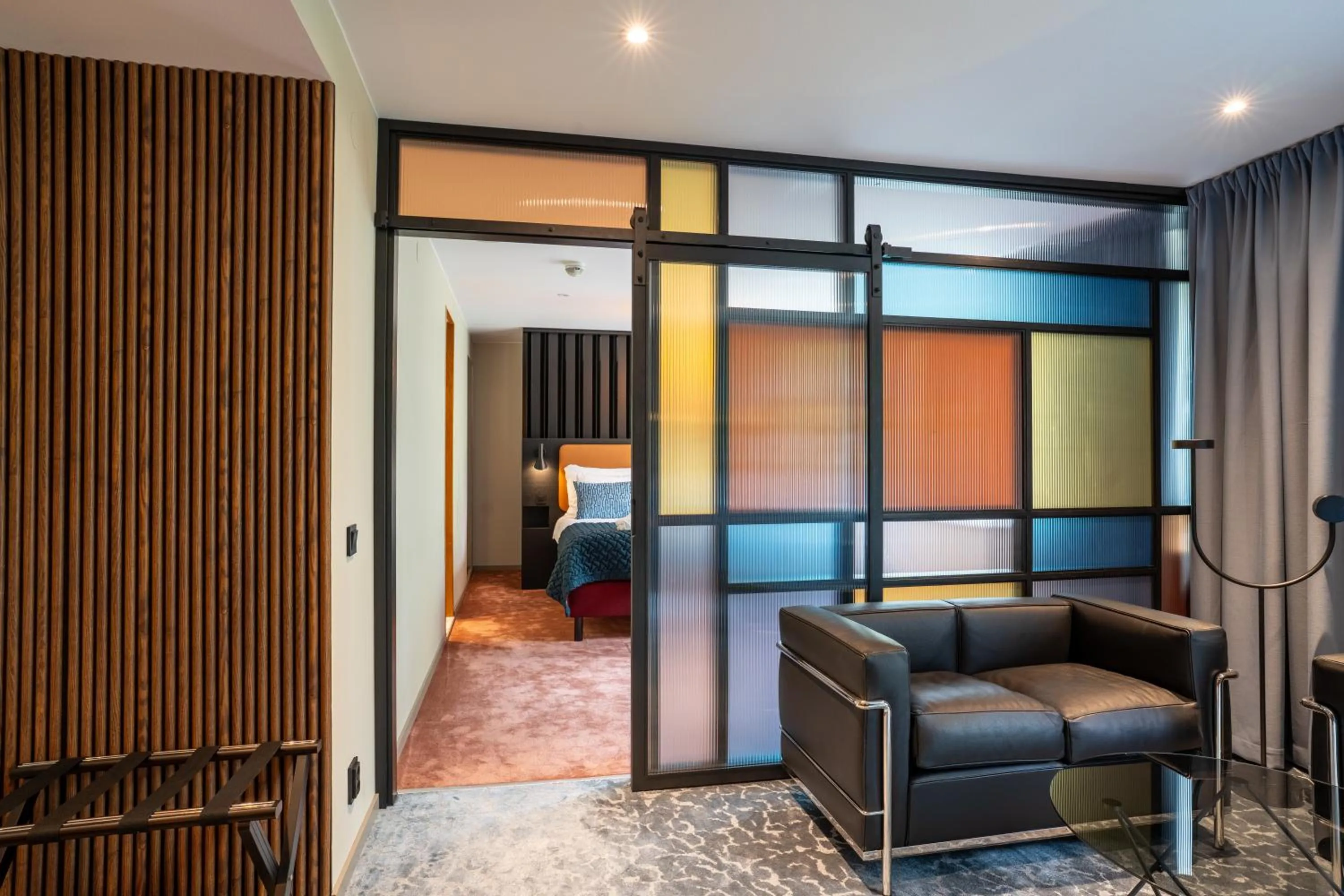 Living room, Bed in ProfilHotels Aveny