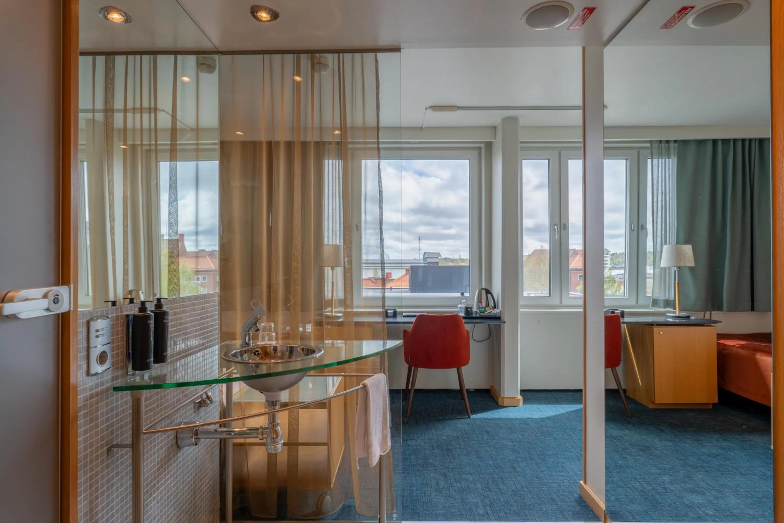 Bathroom in ProfilHotels Aveny