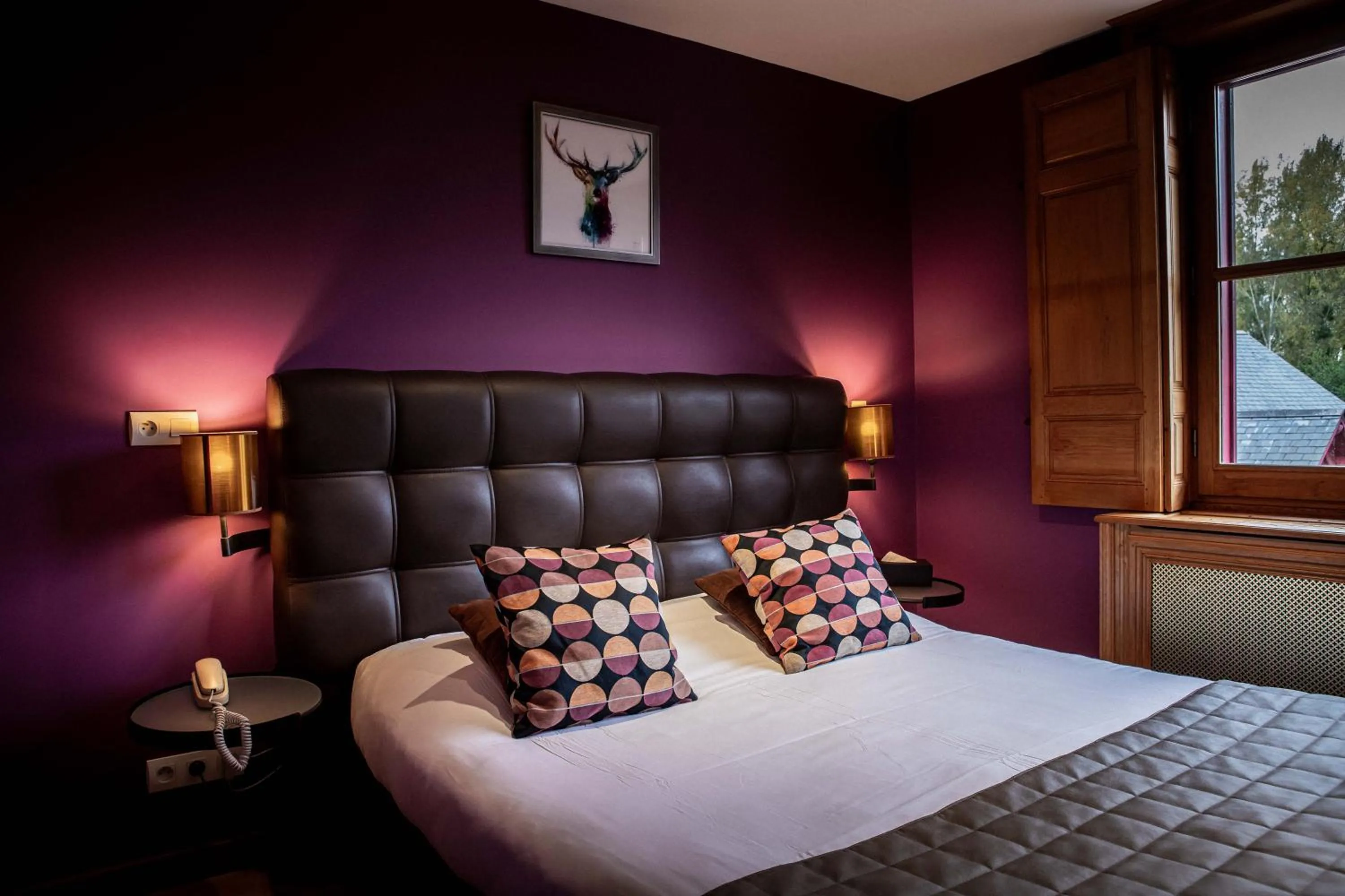 Bedroom, Bed in Logis Hotel La Diligence