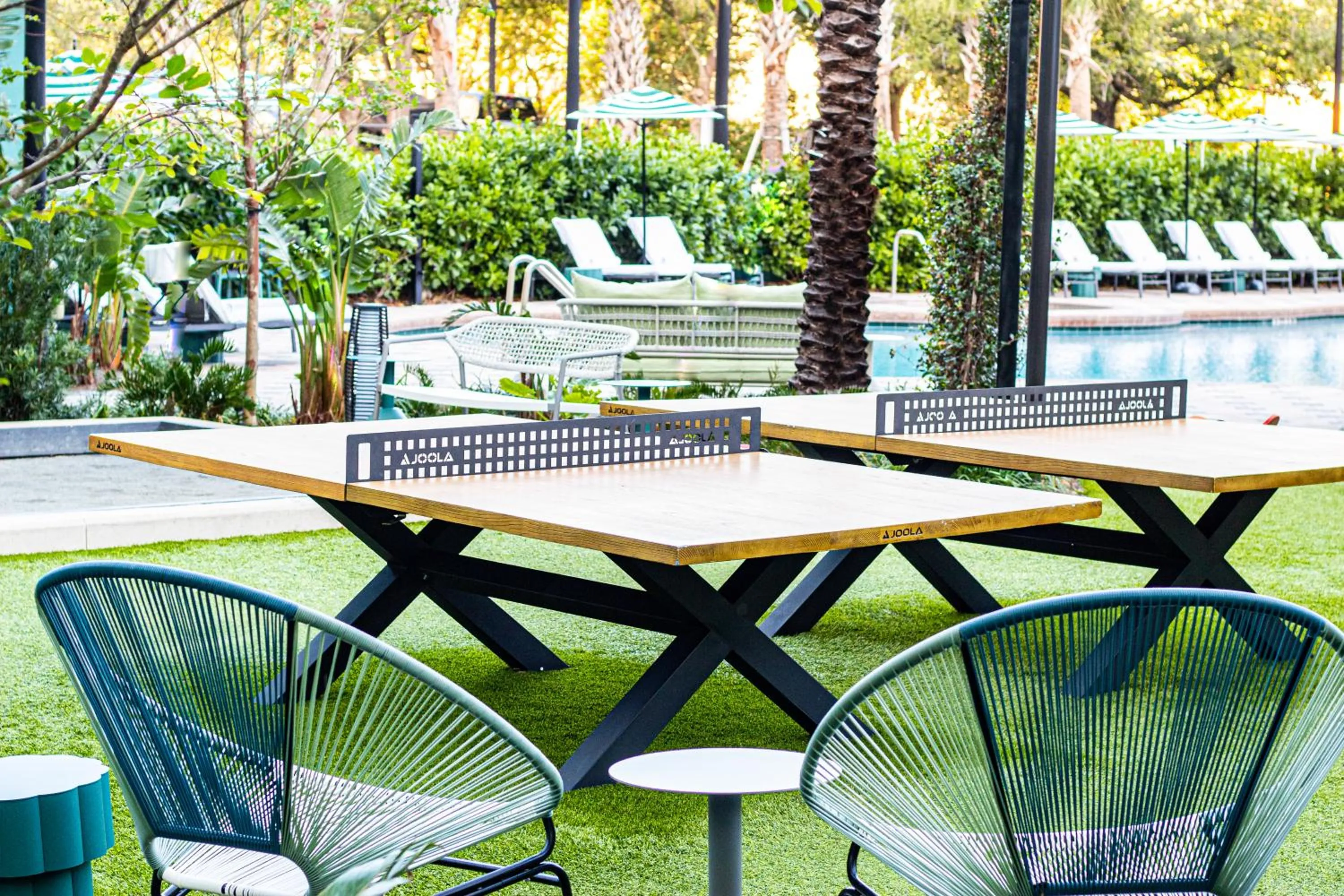 Inner courtyard view in Hotel Landy Orlando Universal Blvd, a Tribute Portfolio Hotel